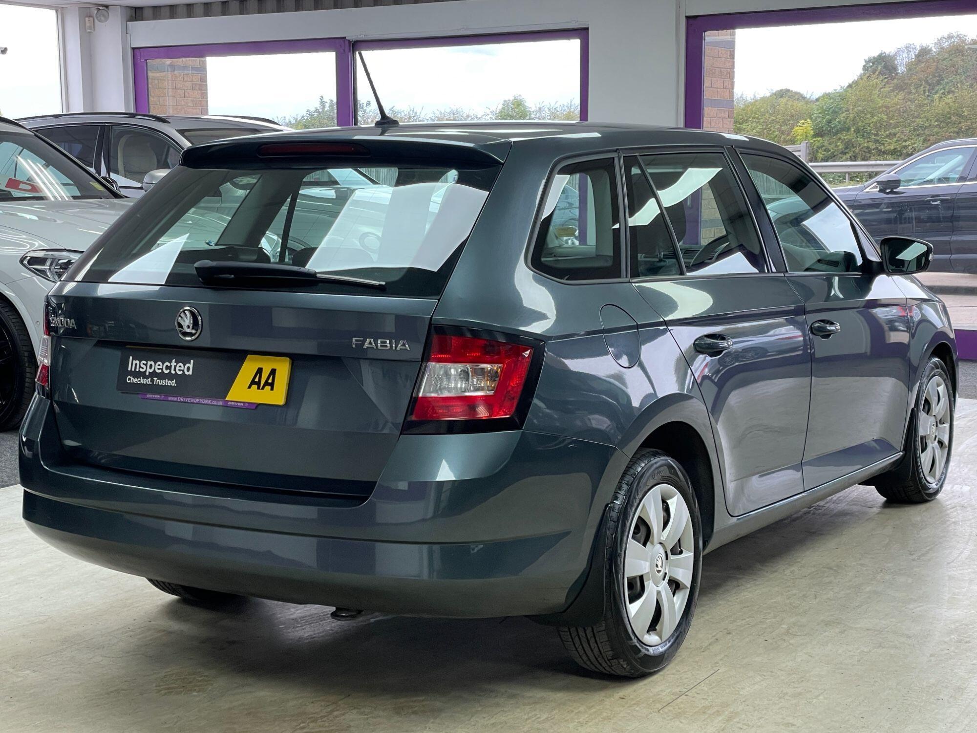 Skoda Fabia Diesel Estate - Image 10