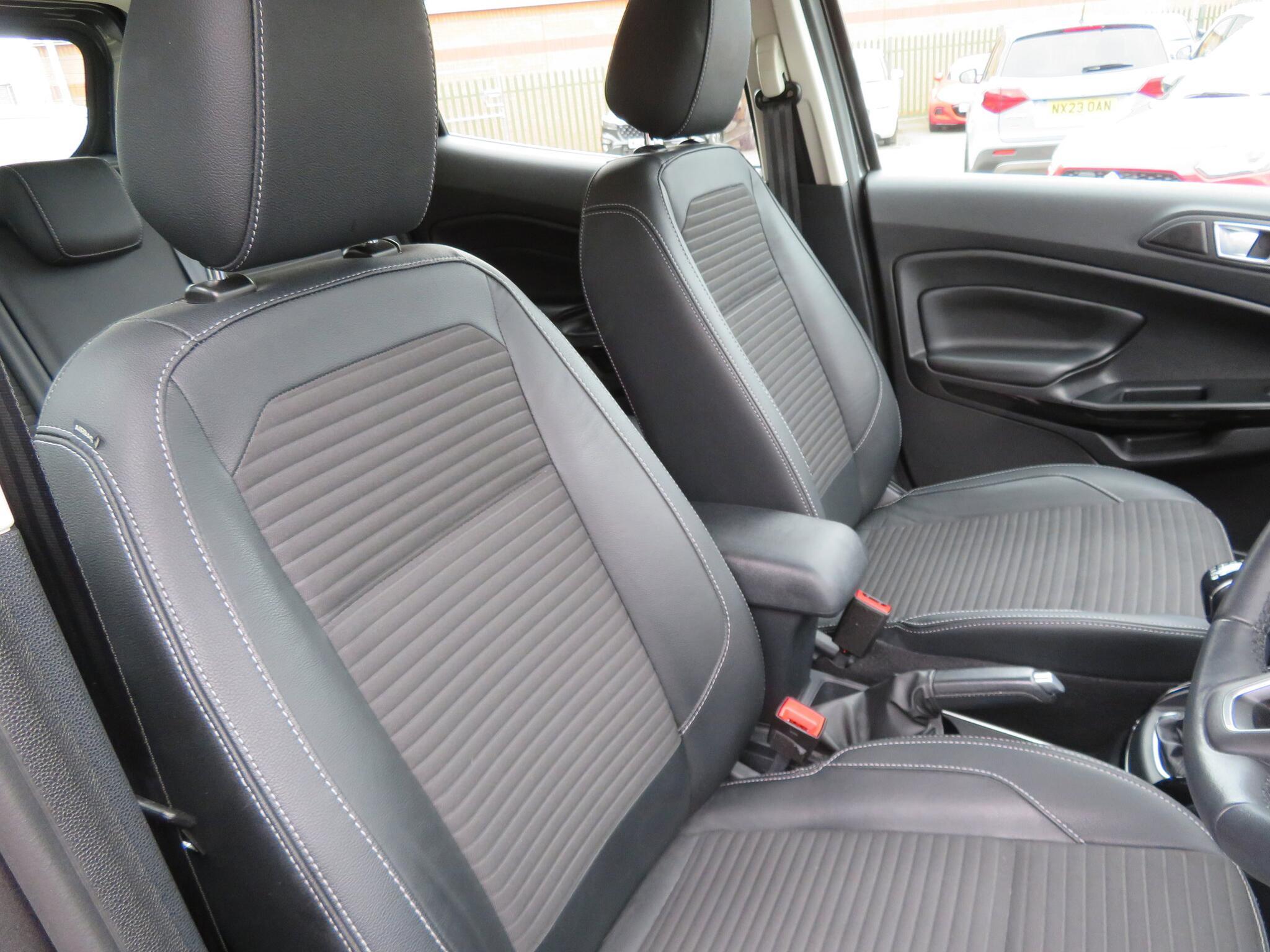 Ford Ecosport - Image 14