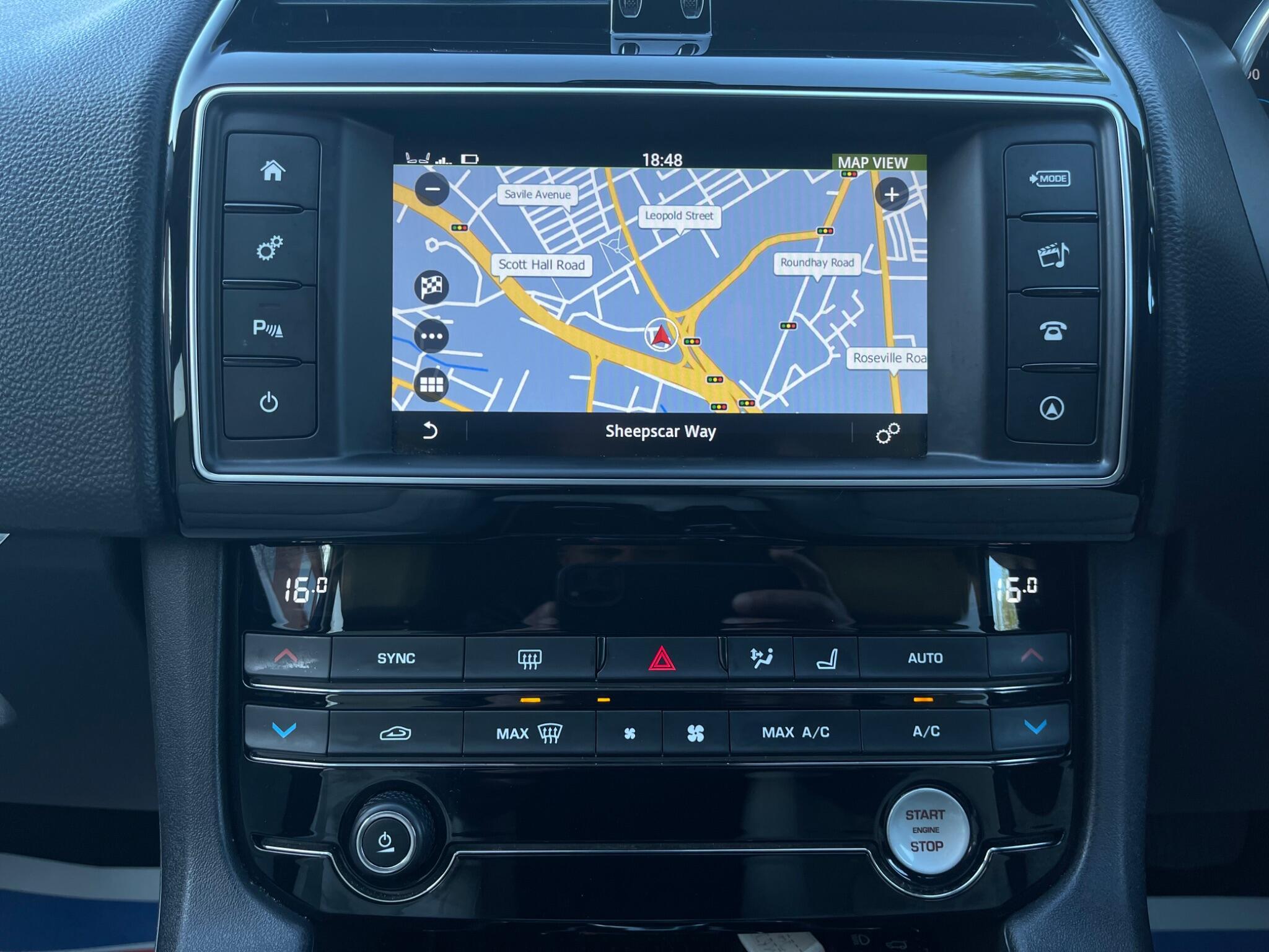 Jaguar F-Pace - Image 42