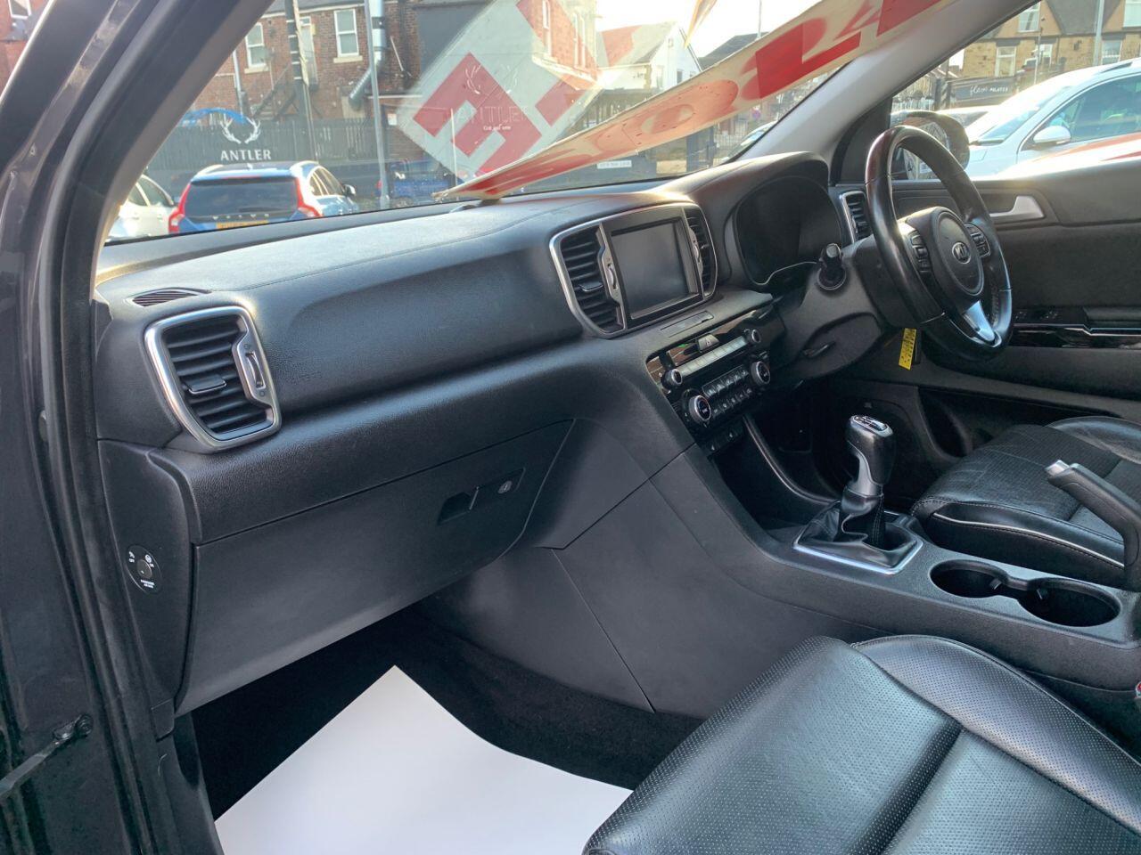 Kia Sportage - Image 18