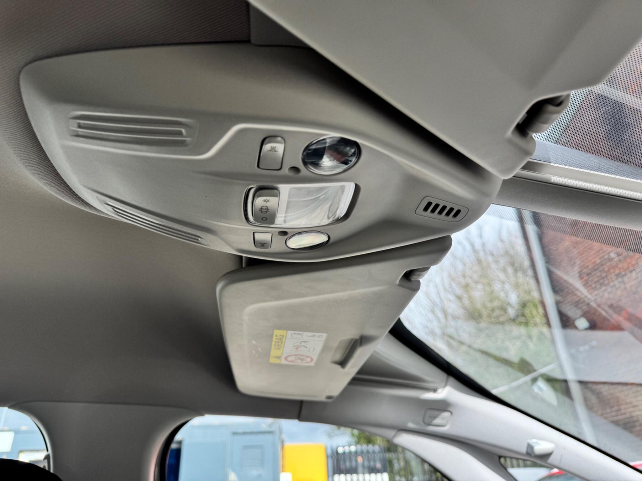 Citroen Grand C4 Picasso - Image 33