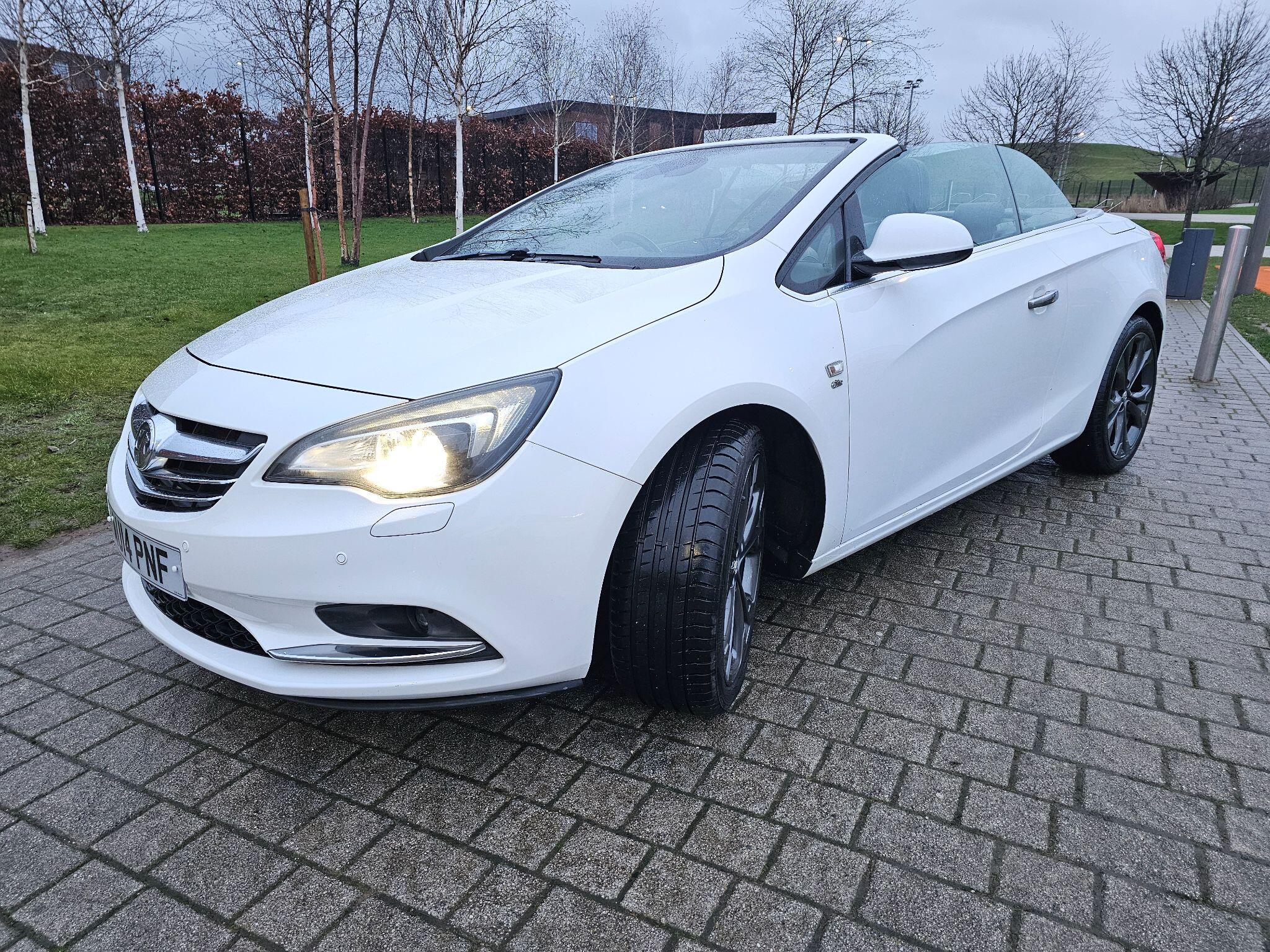 Vauxhall Cascada - Image 35