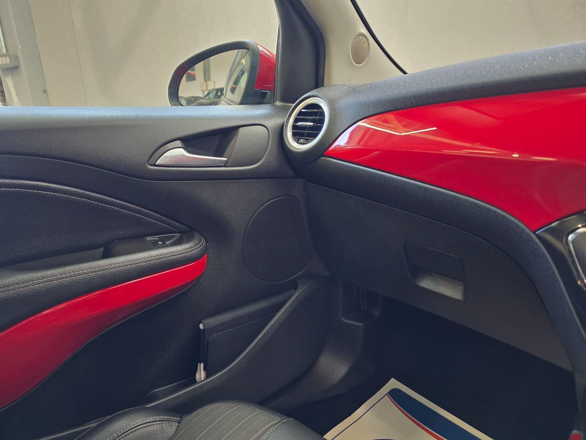 Vauxhall ADAM - Image 15