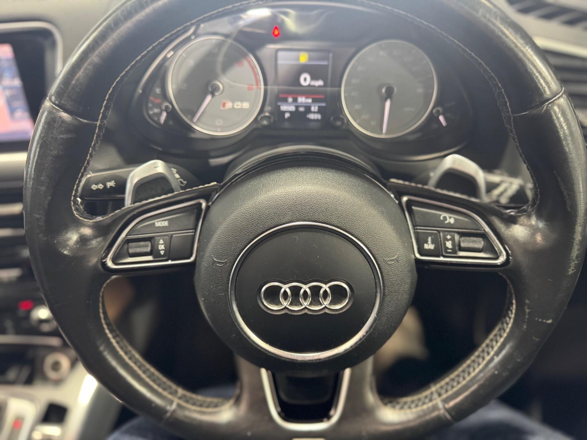 Audi SQ5 - Image 30