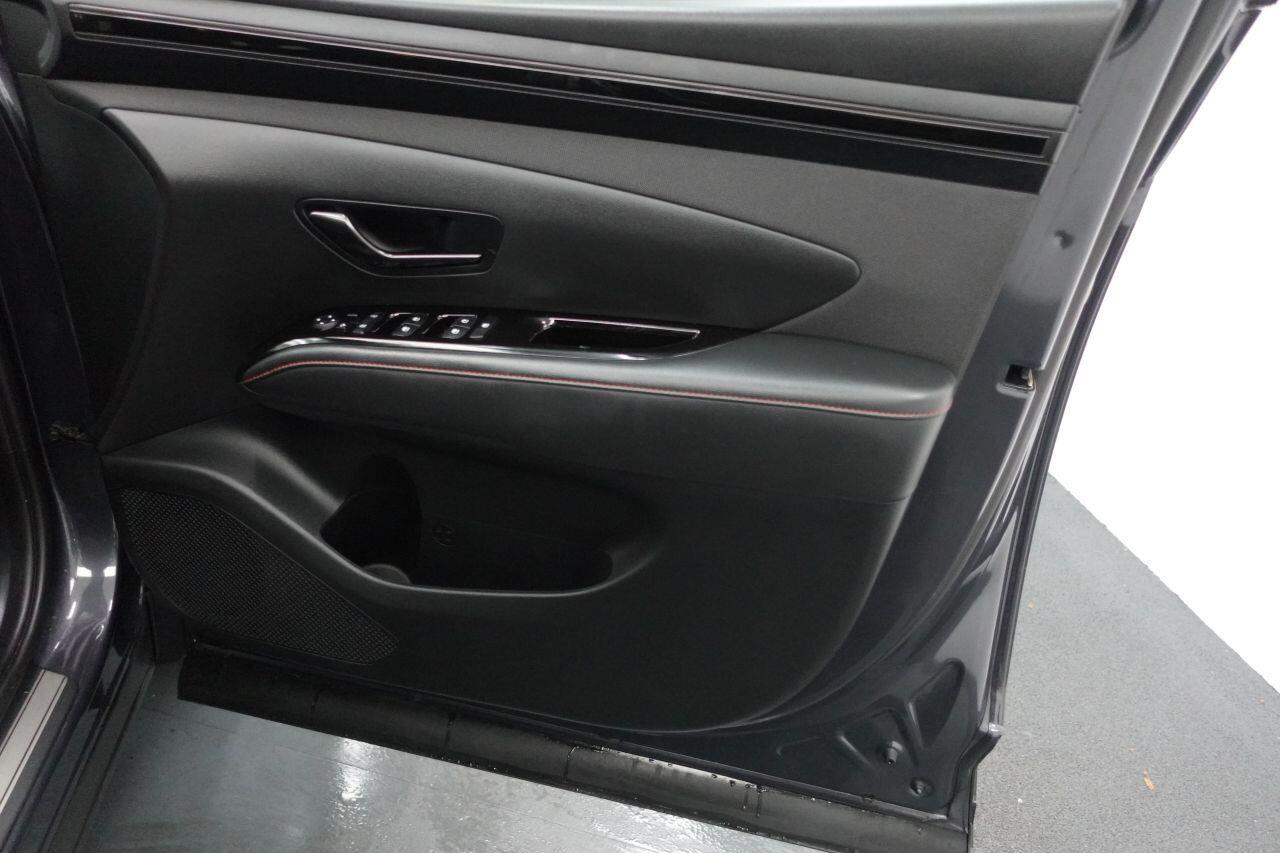 Hyundai Tucson - Image 17