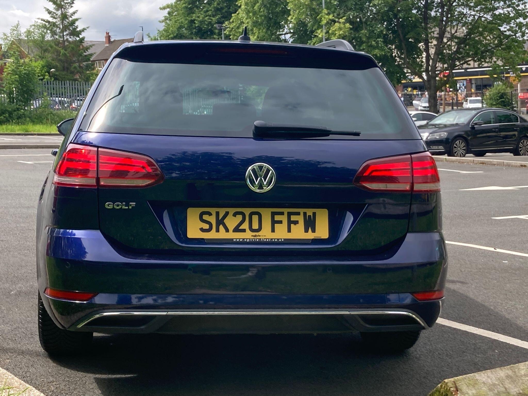 Volkswagen Golf - Image 2