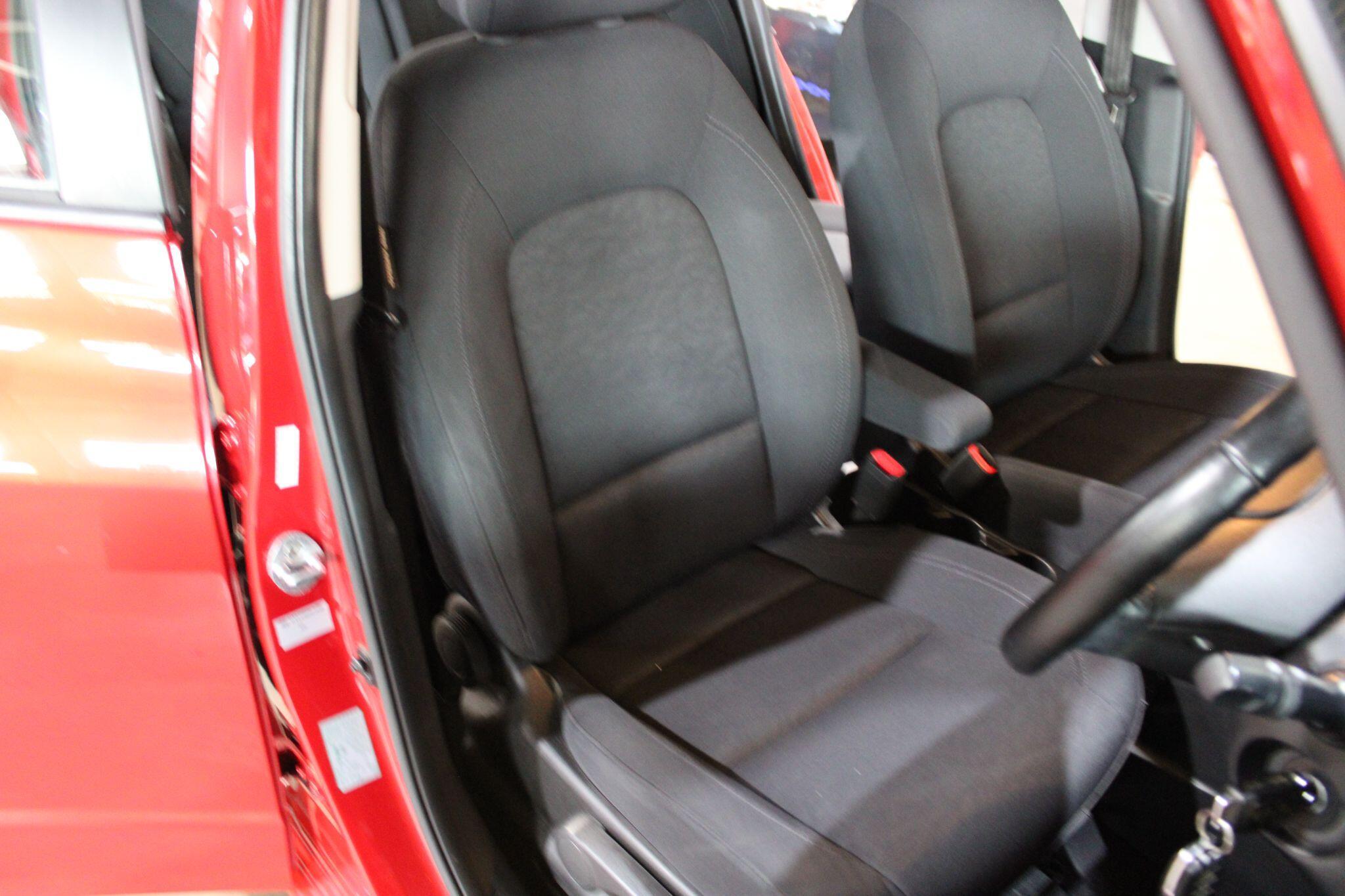 Hyundai ix20 - Image 6