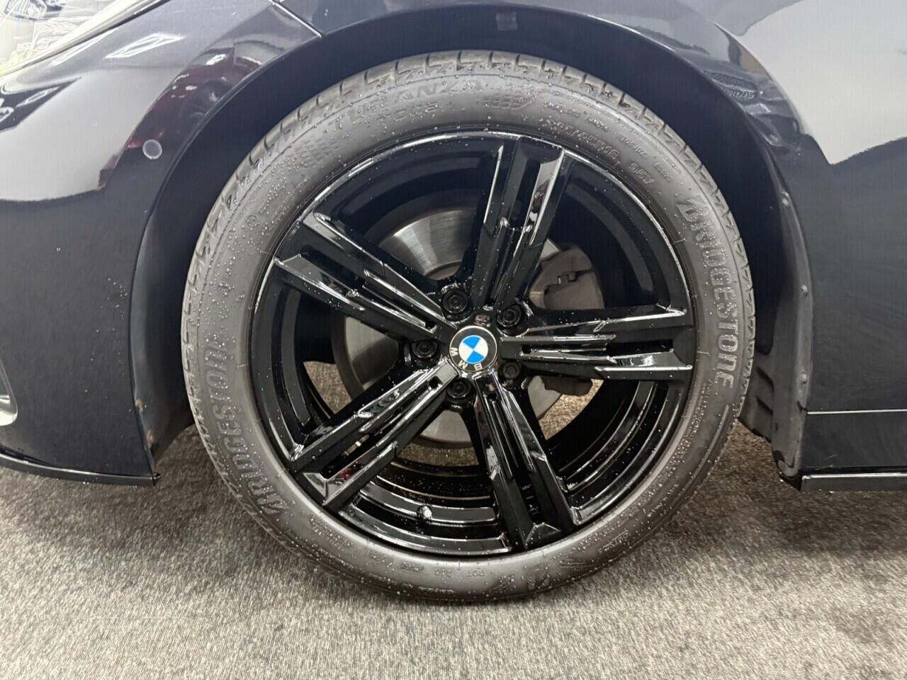 BMW 4 Series - Image 11