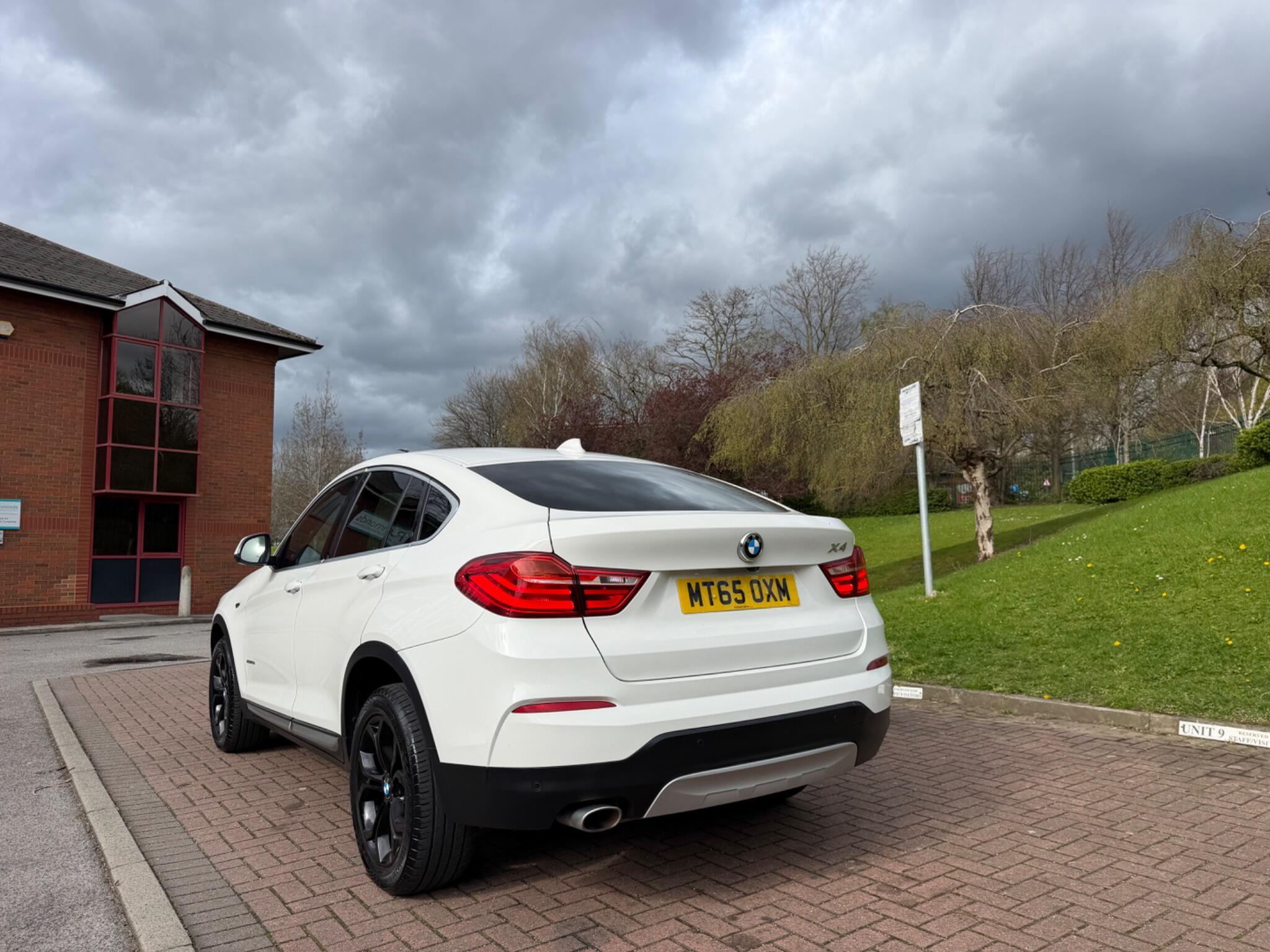 BMW X4 - Image 11