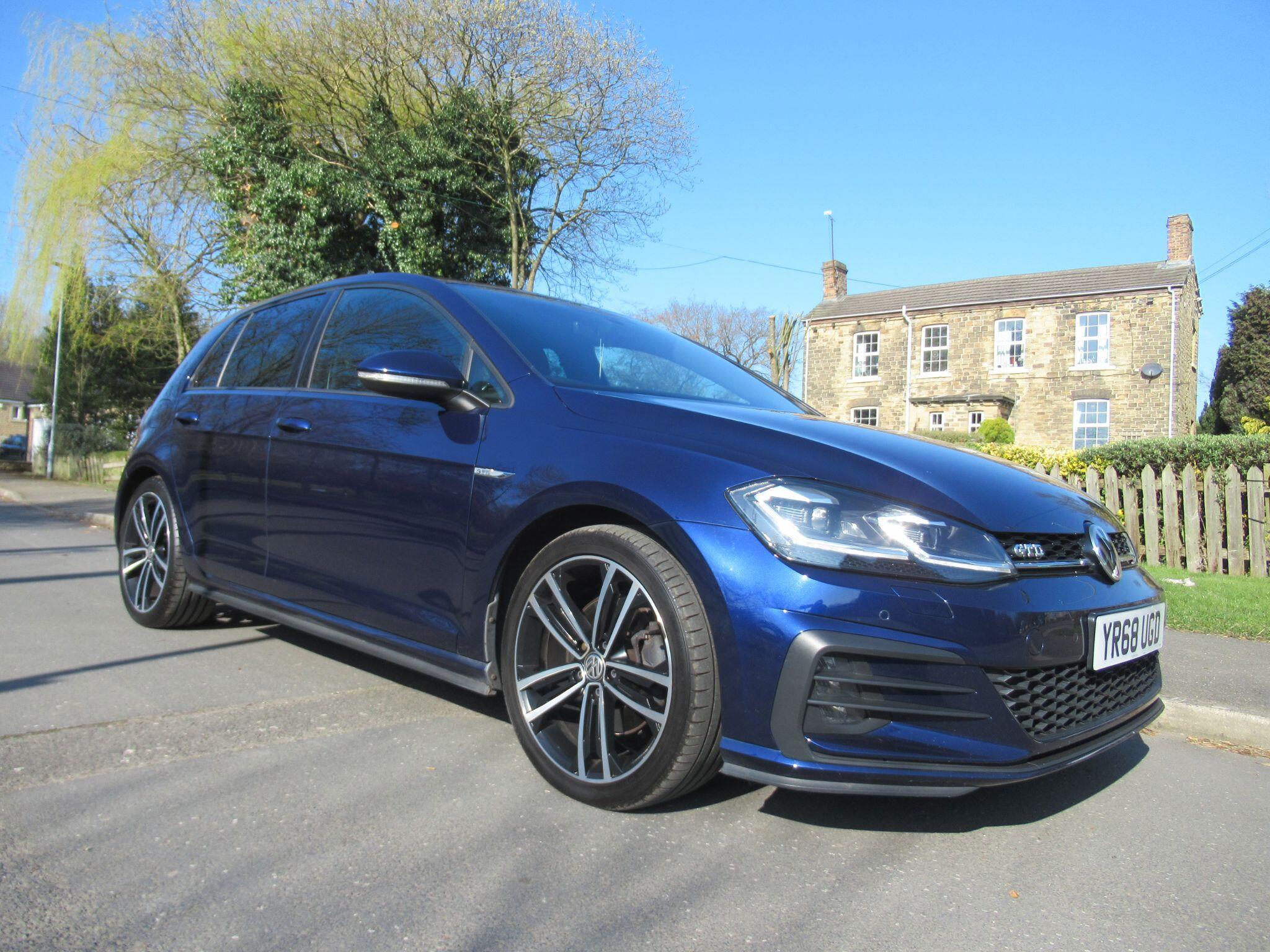 Volkswagen Golf - Image 2