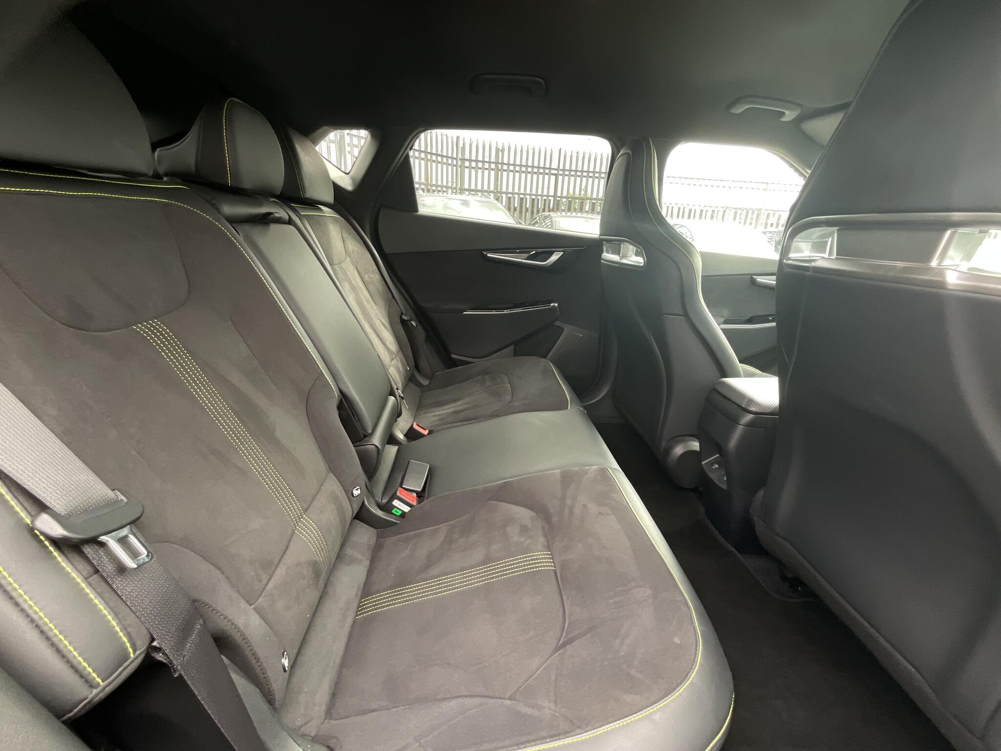 Kia EV6 - Image 12