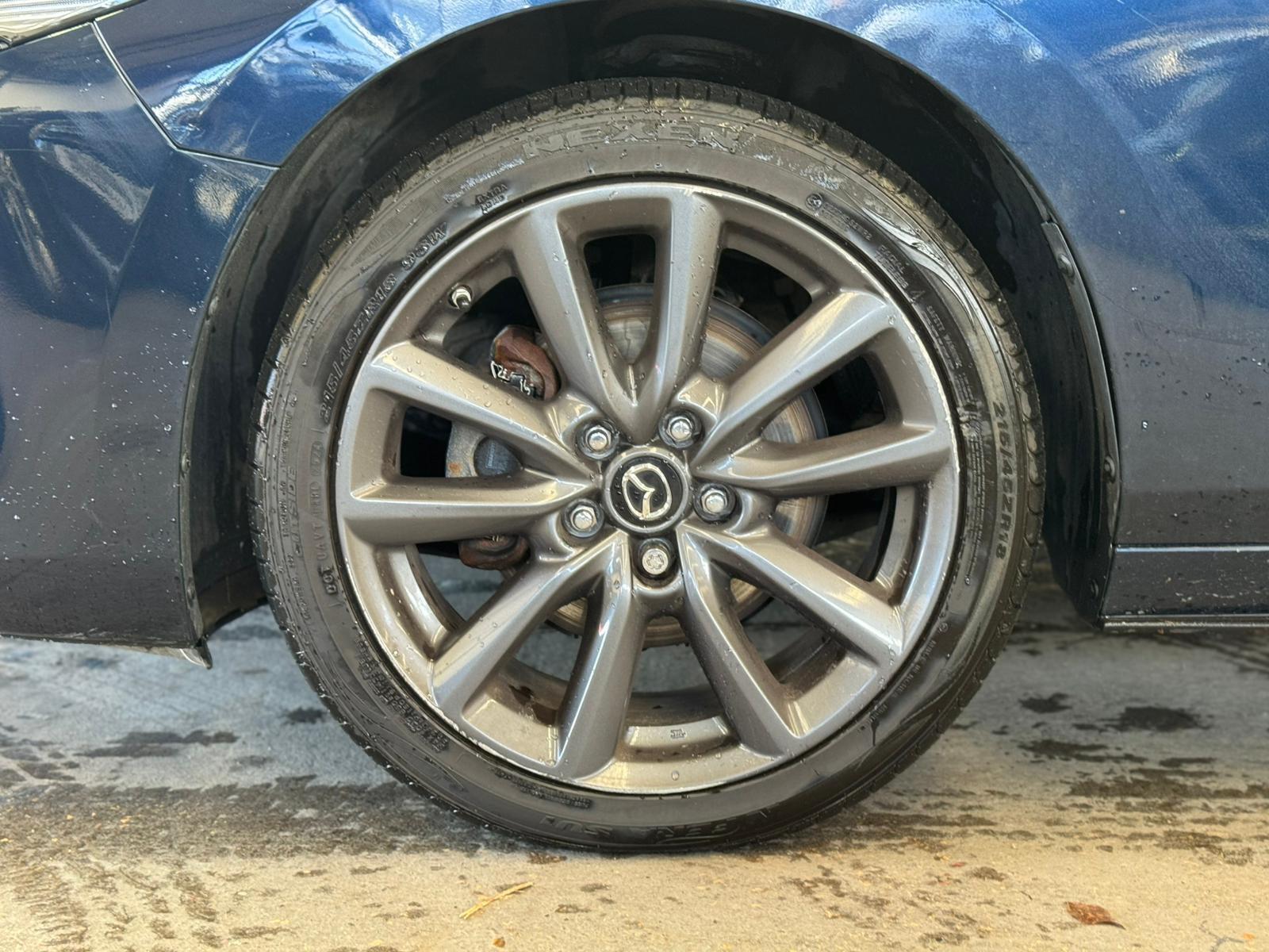 Mazda MAZDA3 - Image 9