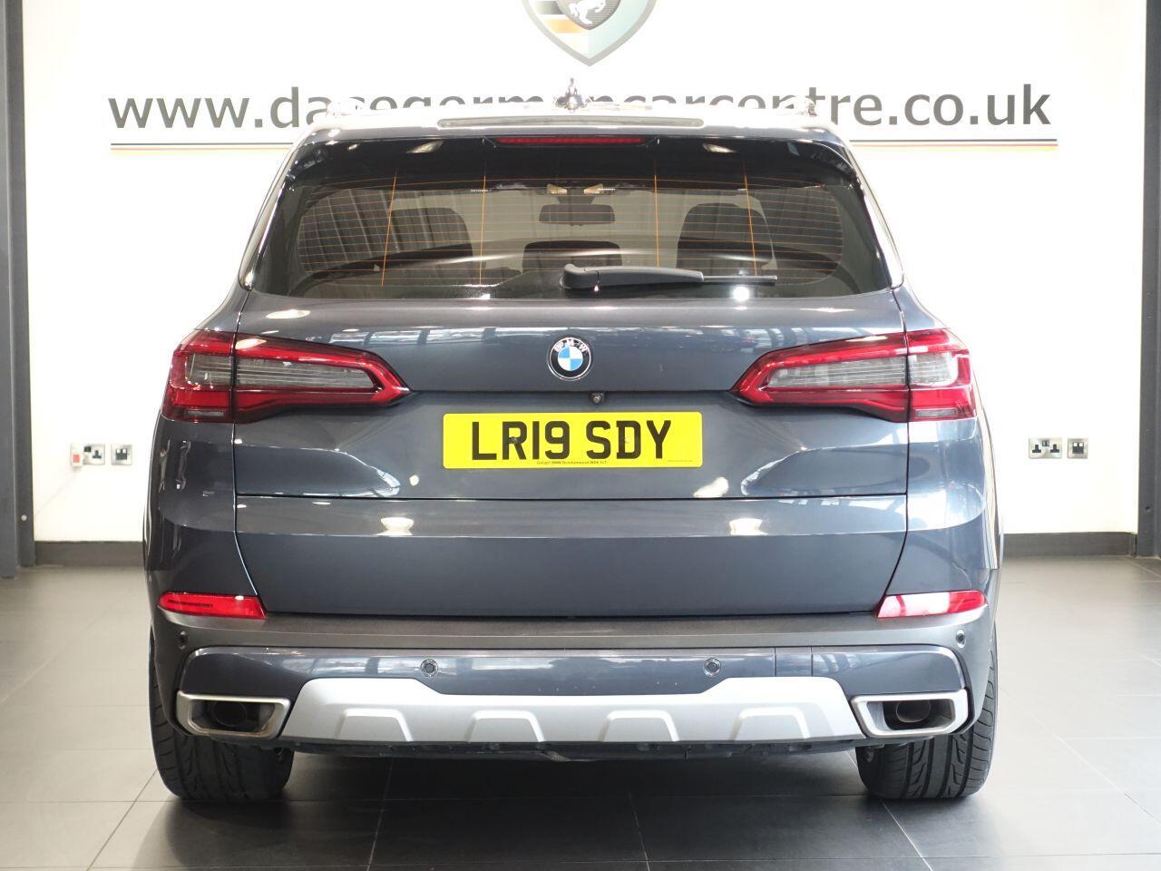 BMW X5 - Image 9