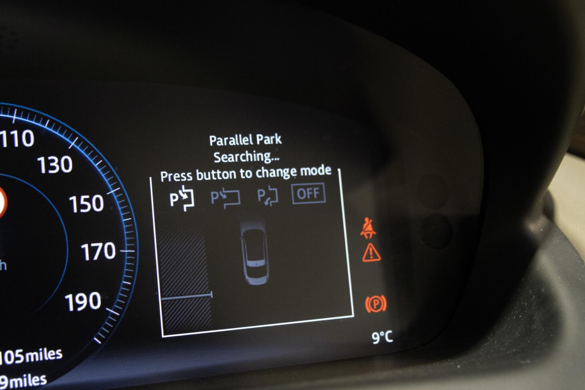 Jaguar XJ - Image 33