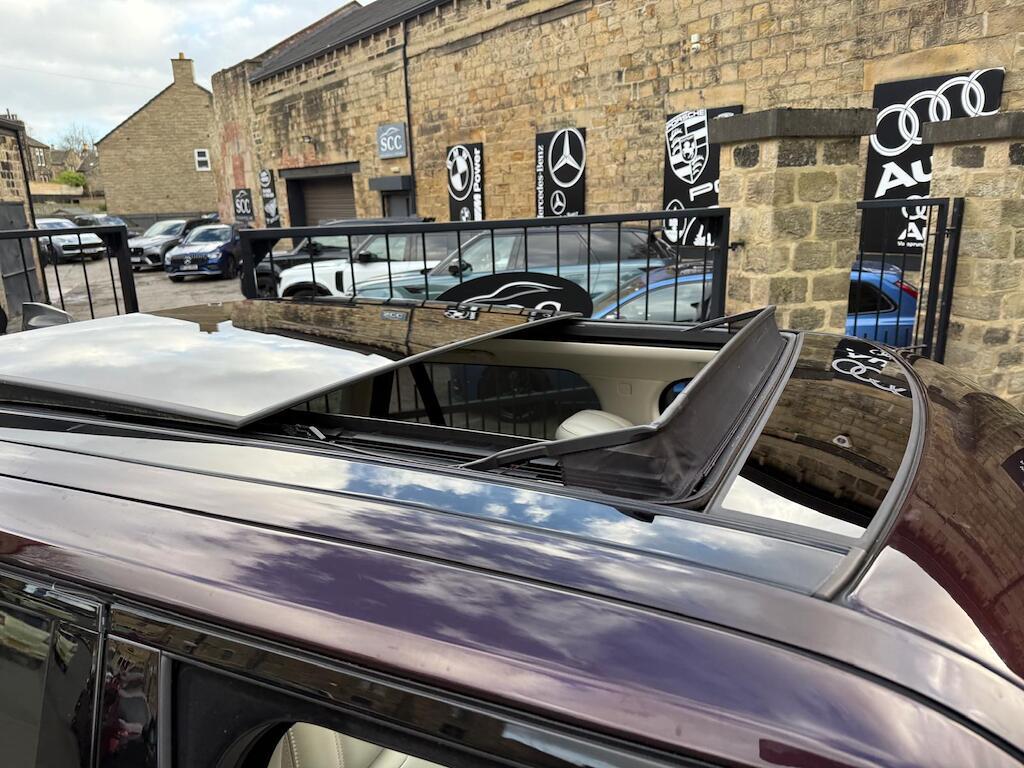 Land Rover Range Rover - Image 30