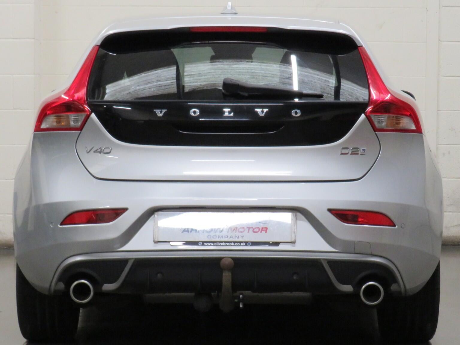 Volvo V40 - Image 4