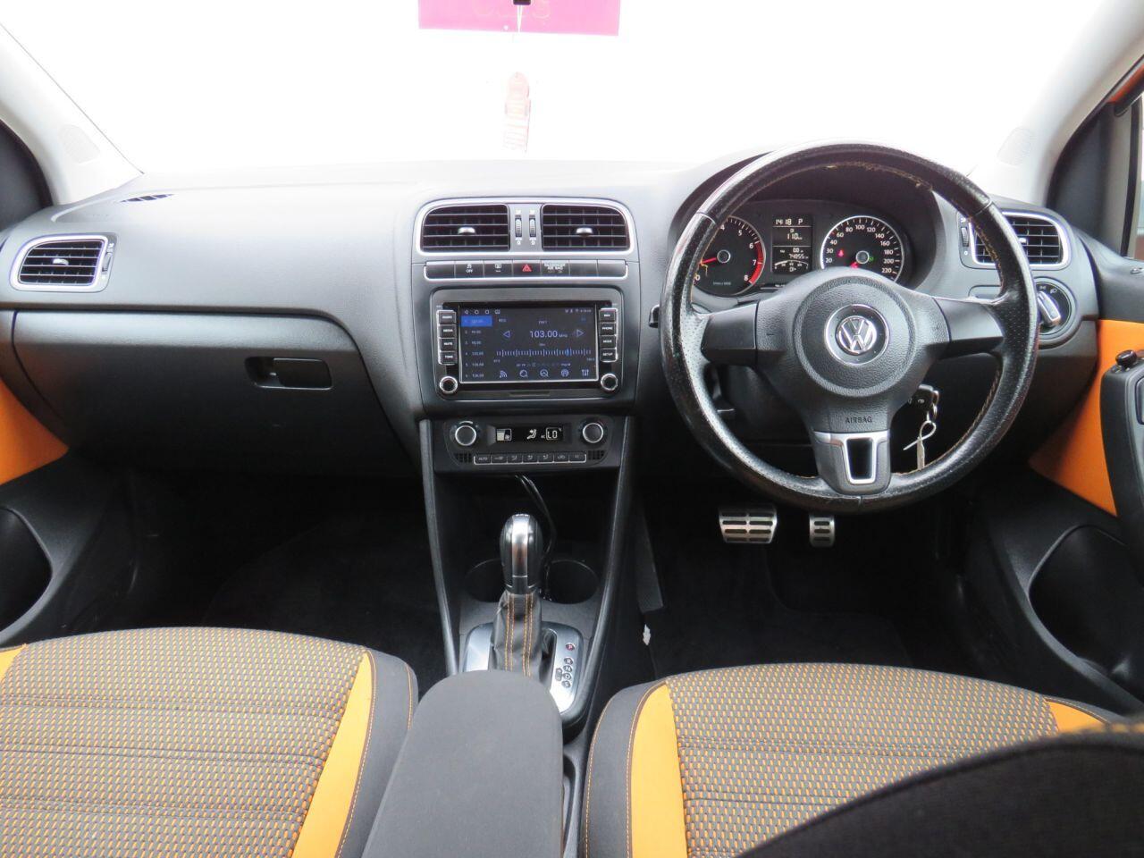 Volkswagen Polo - Image 2