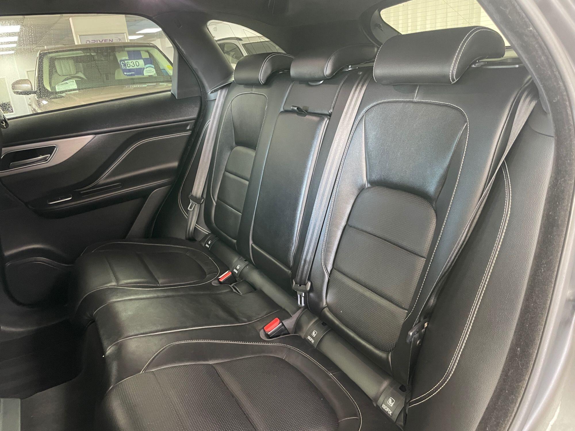 Jaguar F-Pace - Image 27