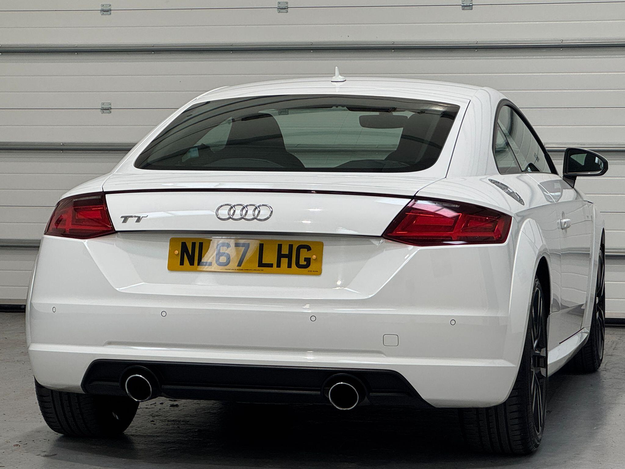 Audi TT - Image 12
