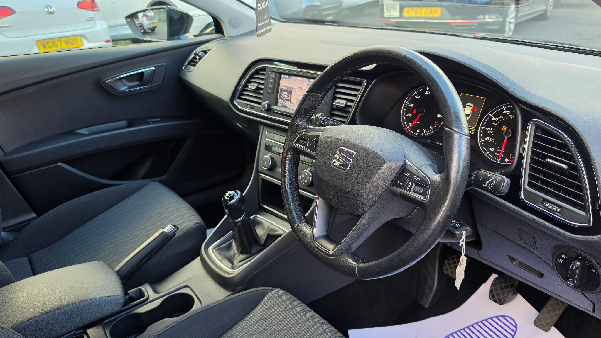 SEAT Leon - Image 11