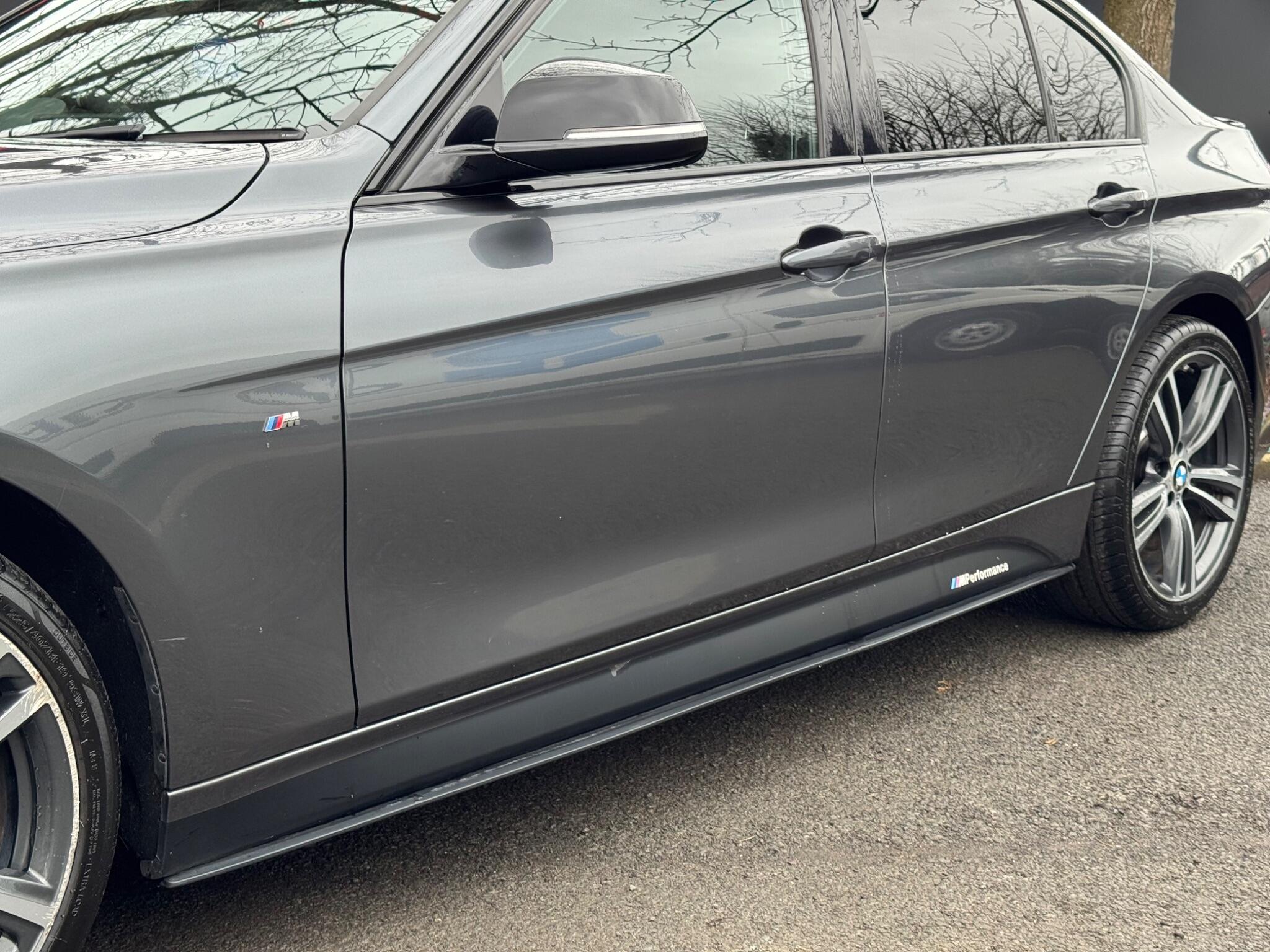 BMW 3 Series - Image 10