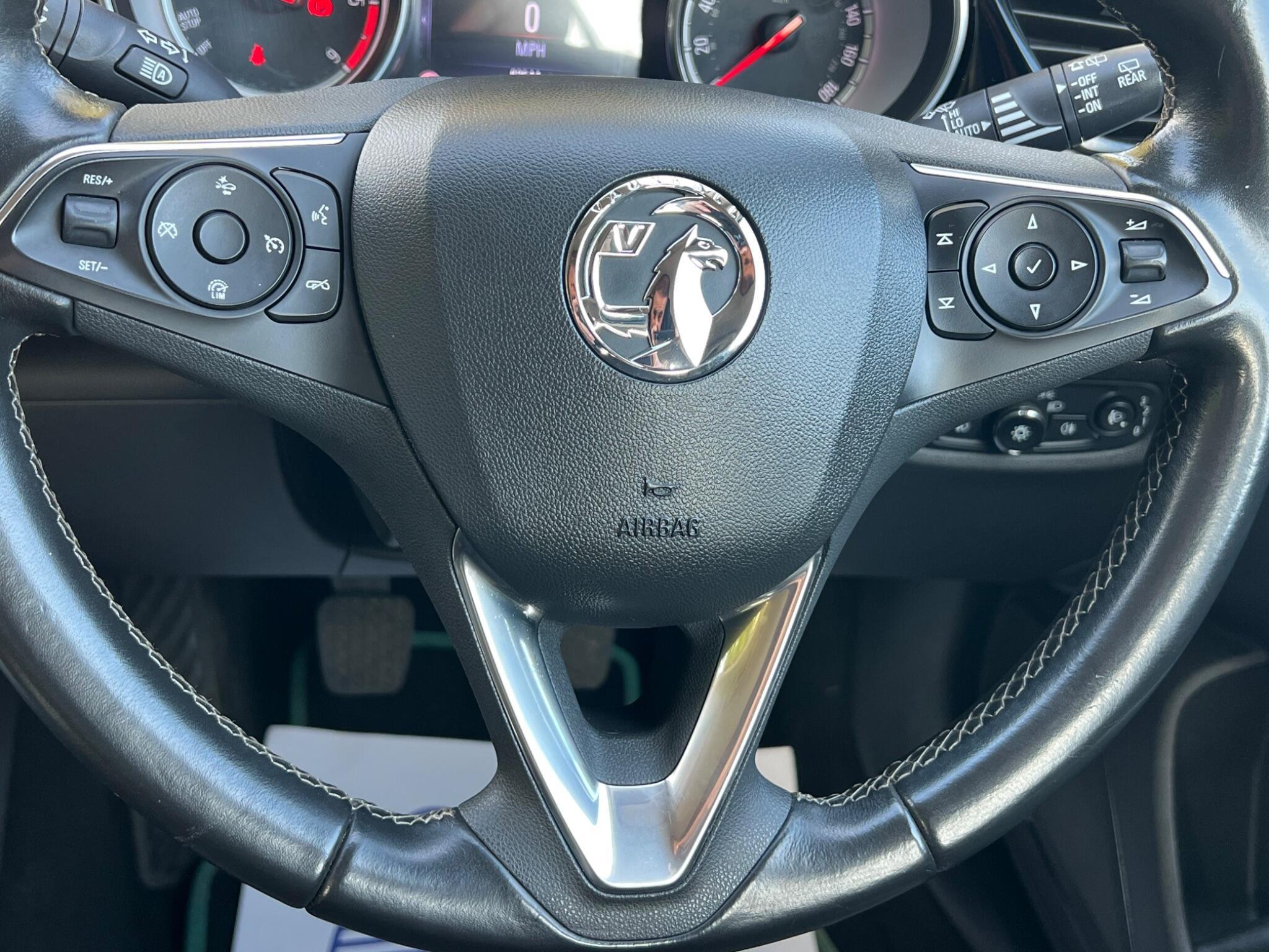 Vauxhall Insignia - Image 17