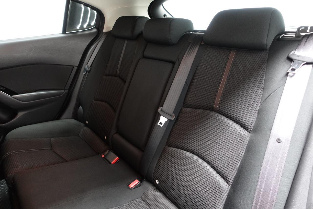 Mazda MAZDA3 - Image 22