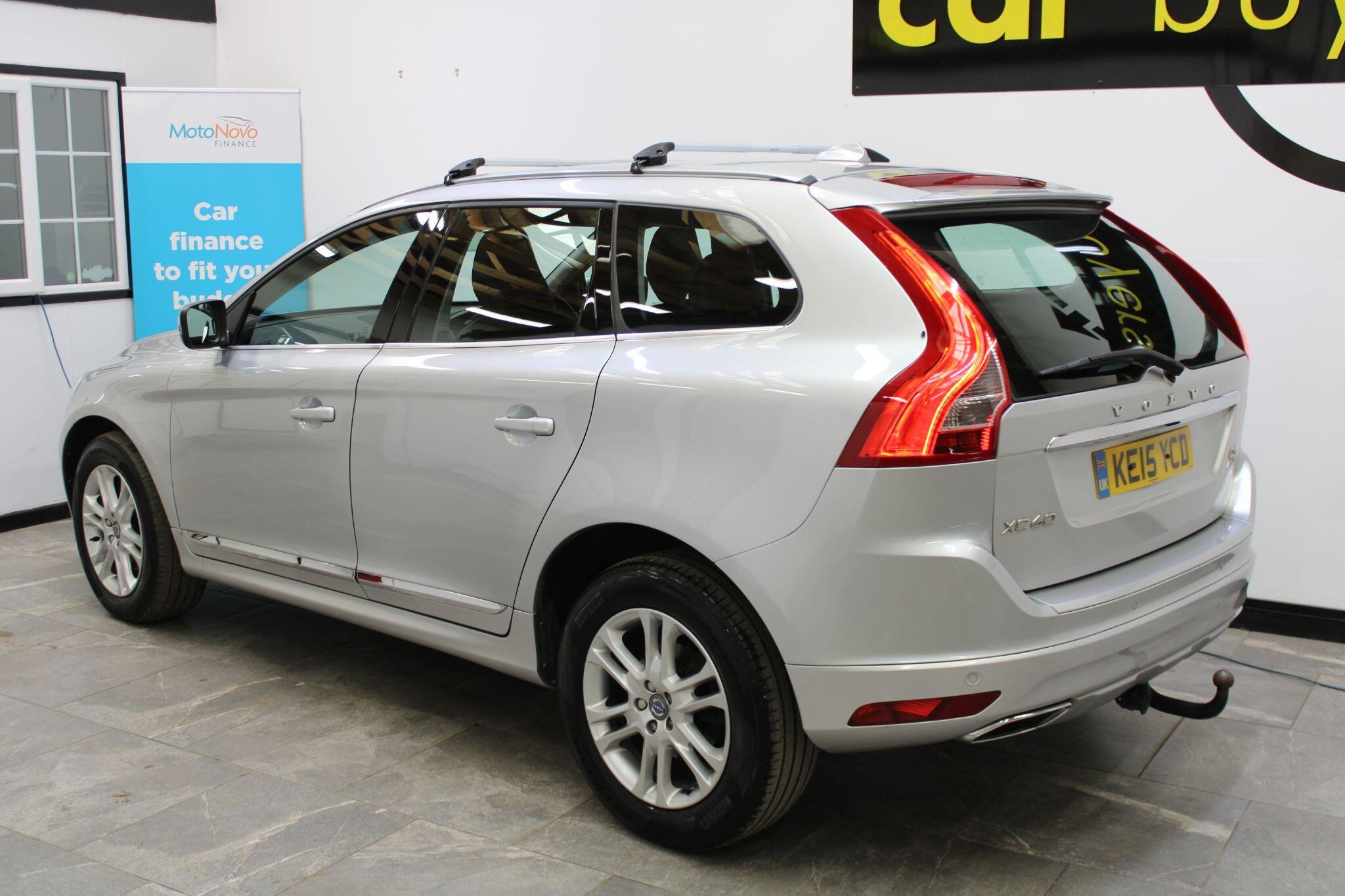 Volvo XC60 - Image 13
