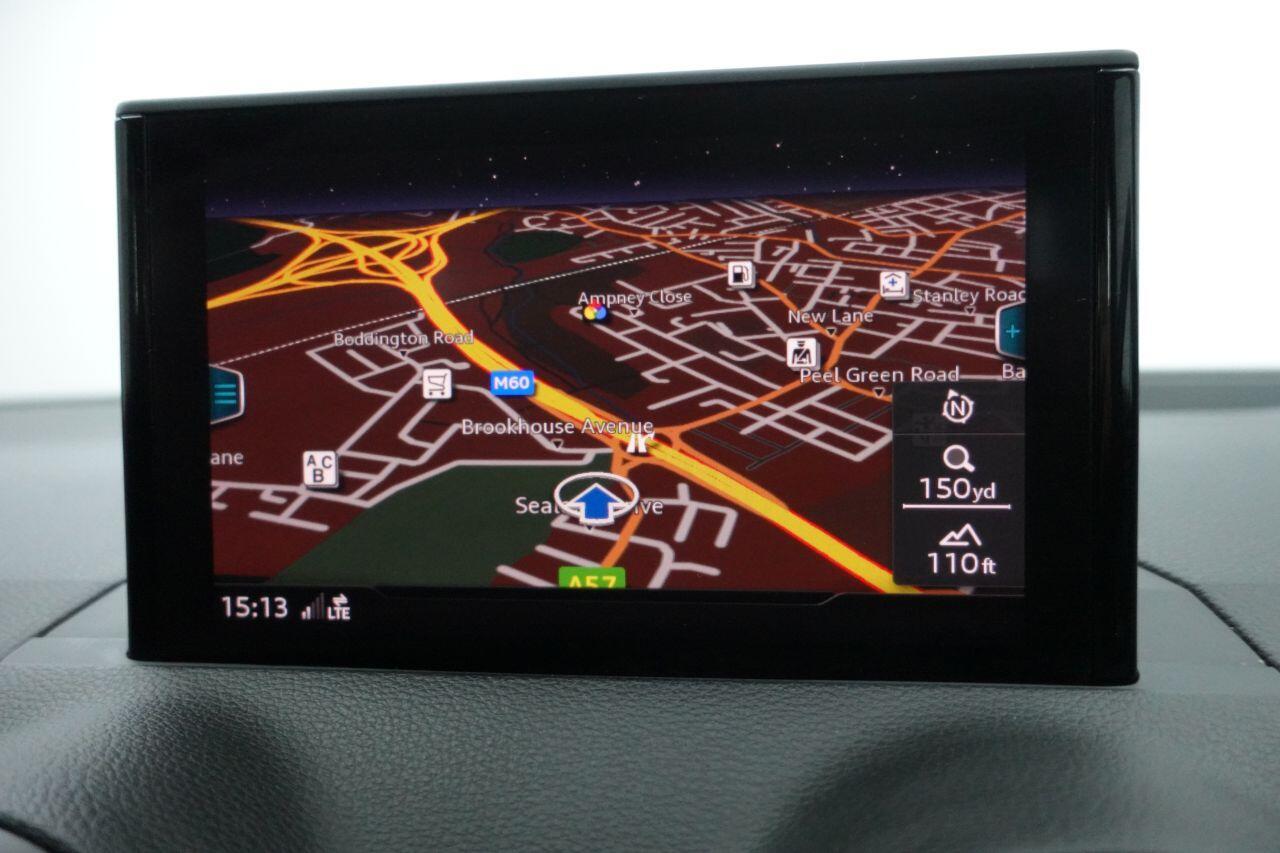 Audi Q2 - Image 2