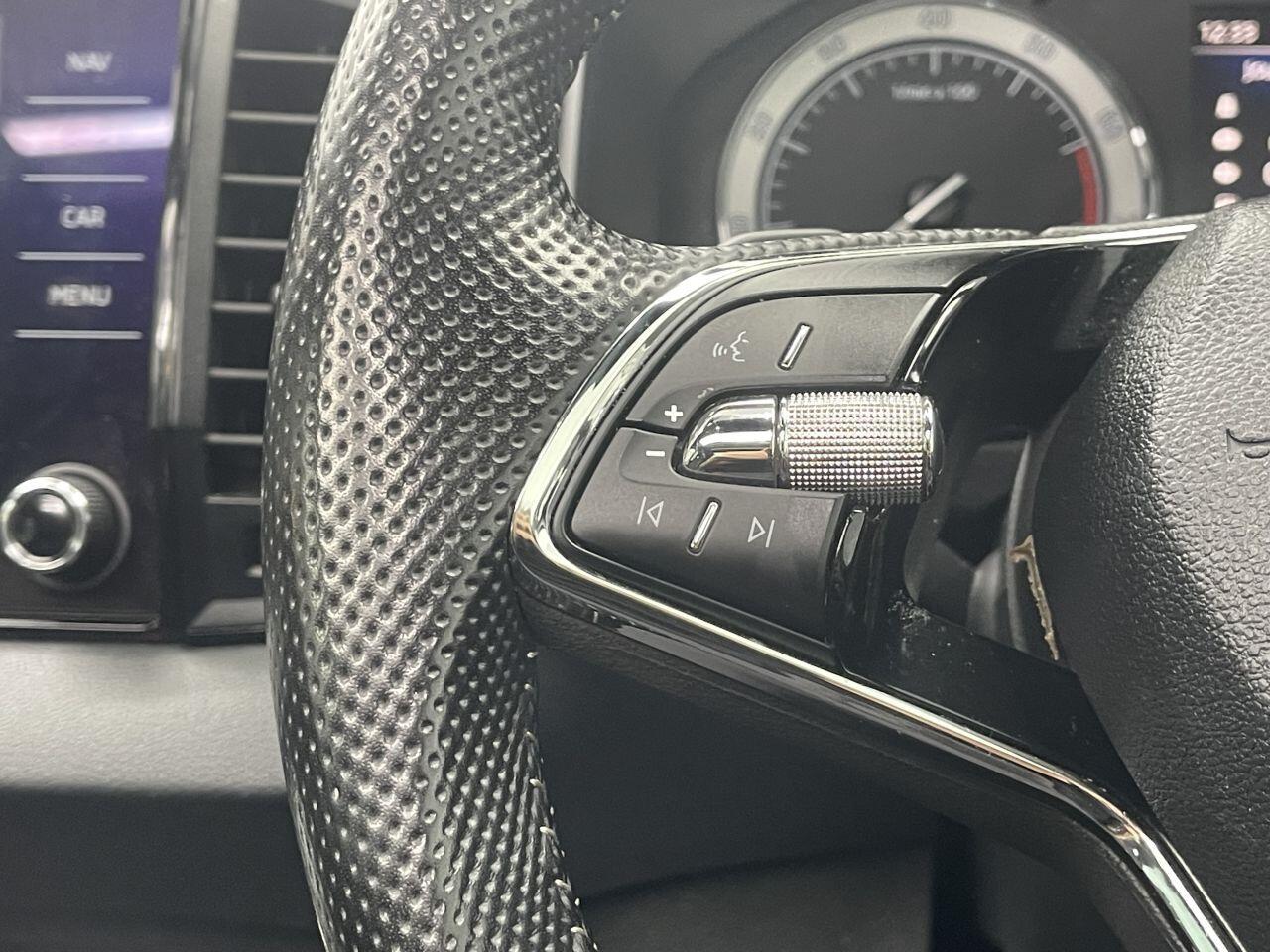 Skoda Karoq - Image 23