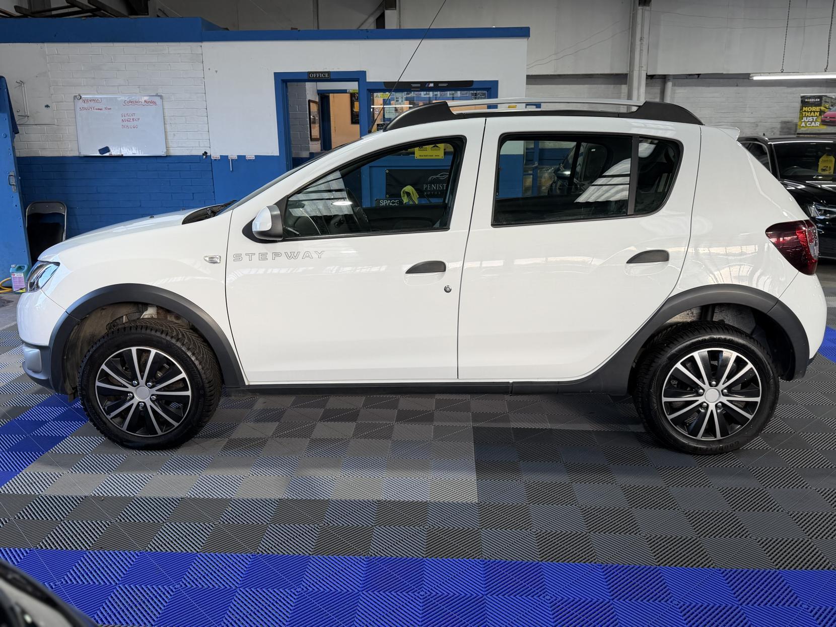 Dacia Sandero Stepway - Image 6