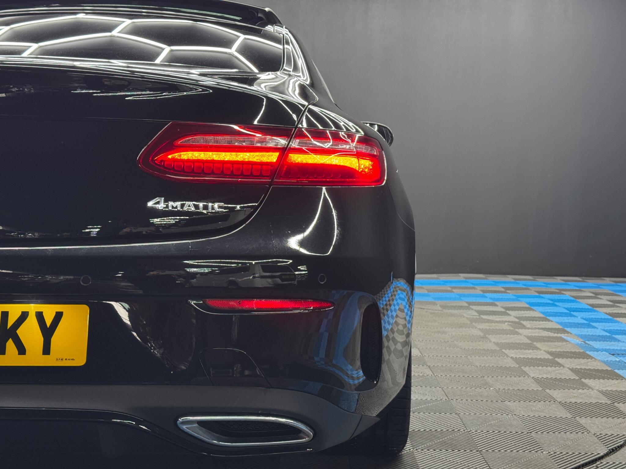 Mercedes E Class - Image 46