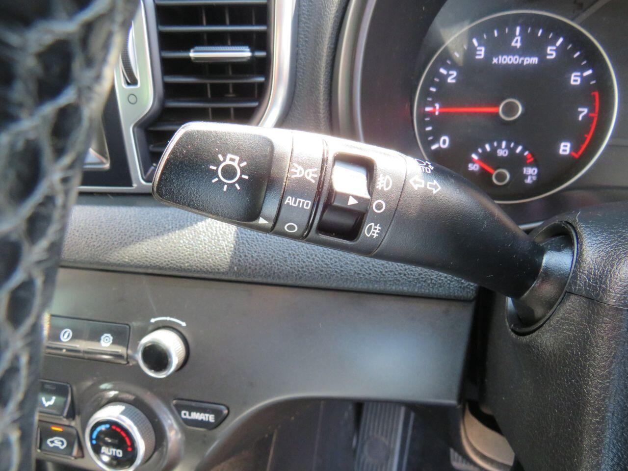 Kia Sportage - Image 18