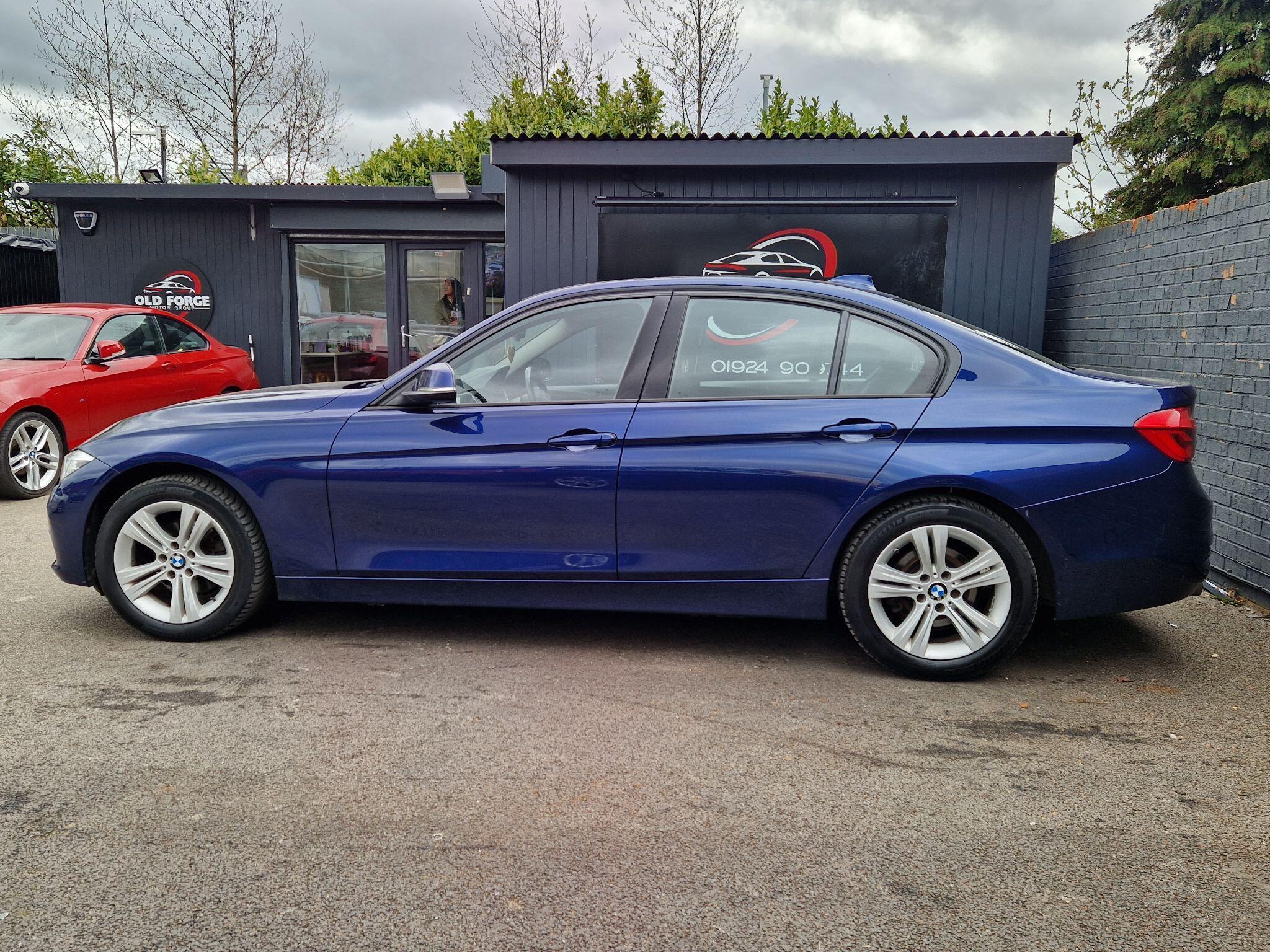 BMW 3 Series - Image 6