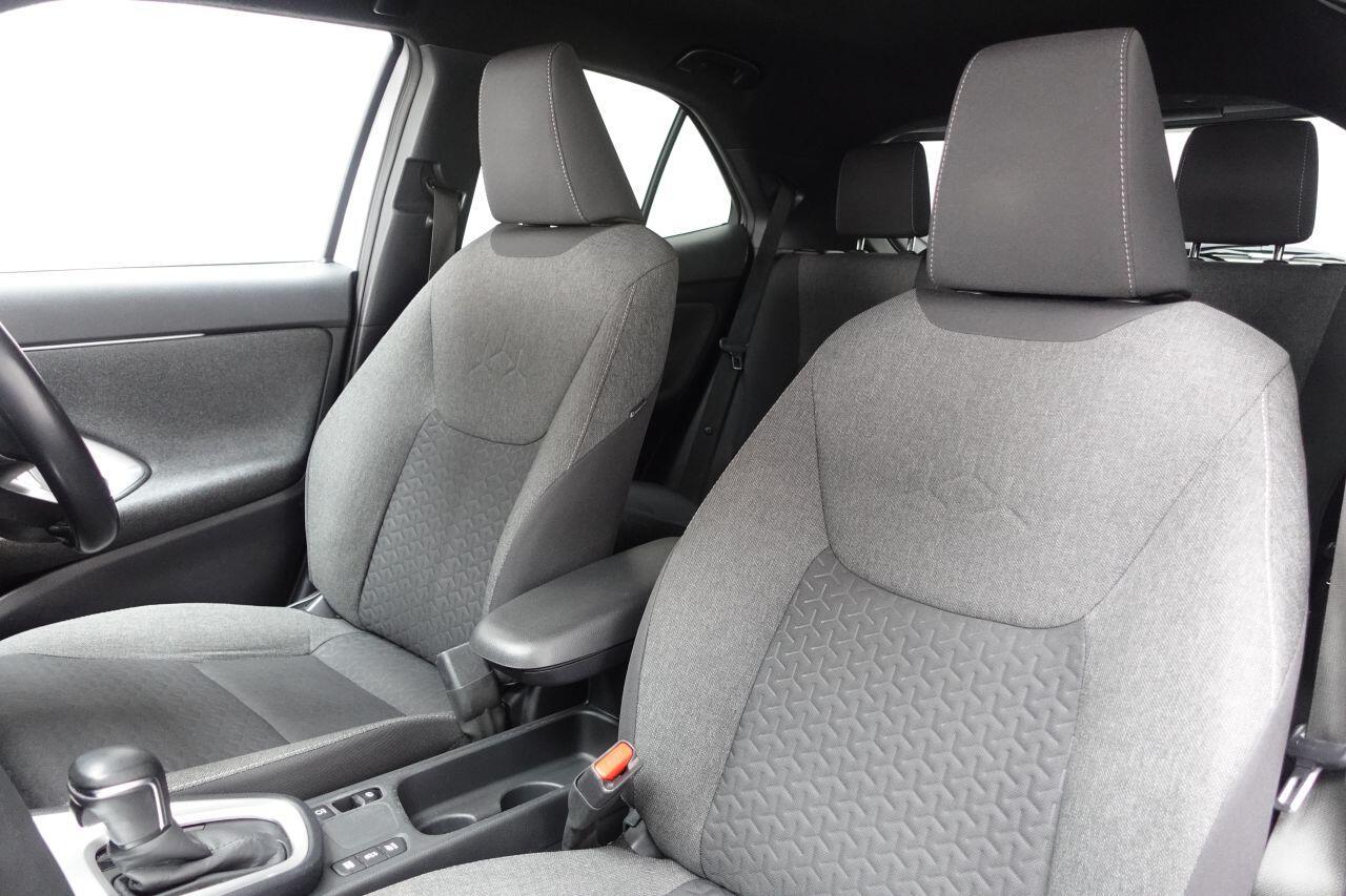 Toyota Yaris Cross - Image 17