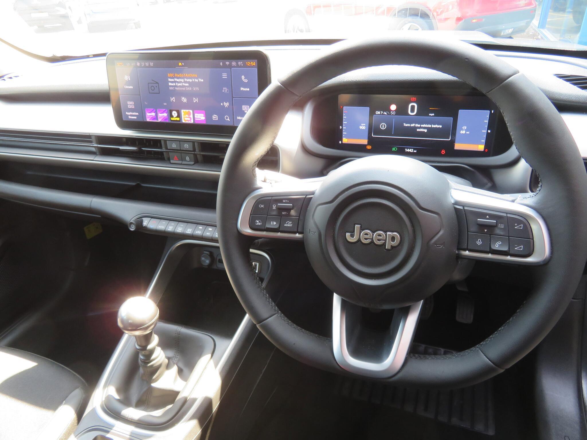 Jeep Avenger - Image 12