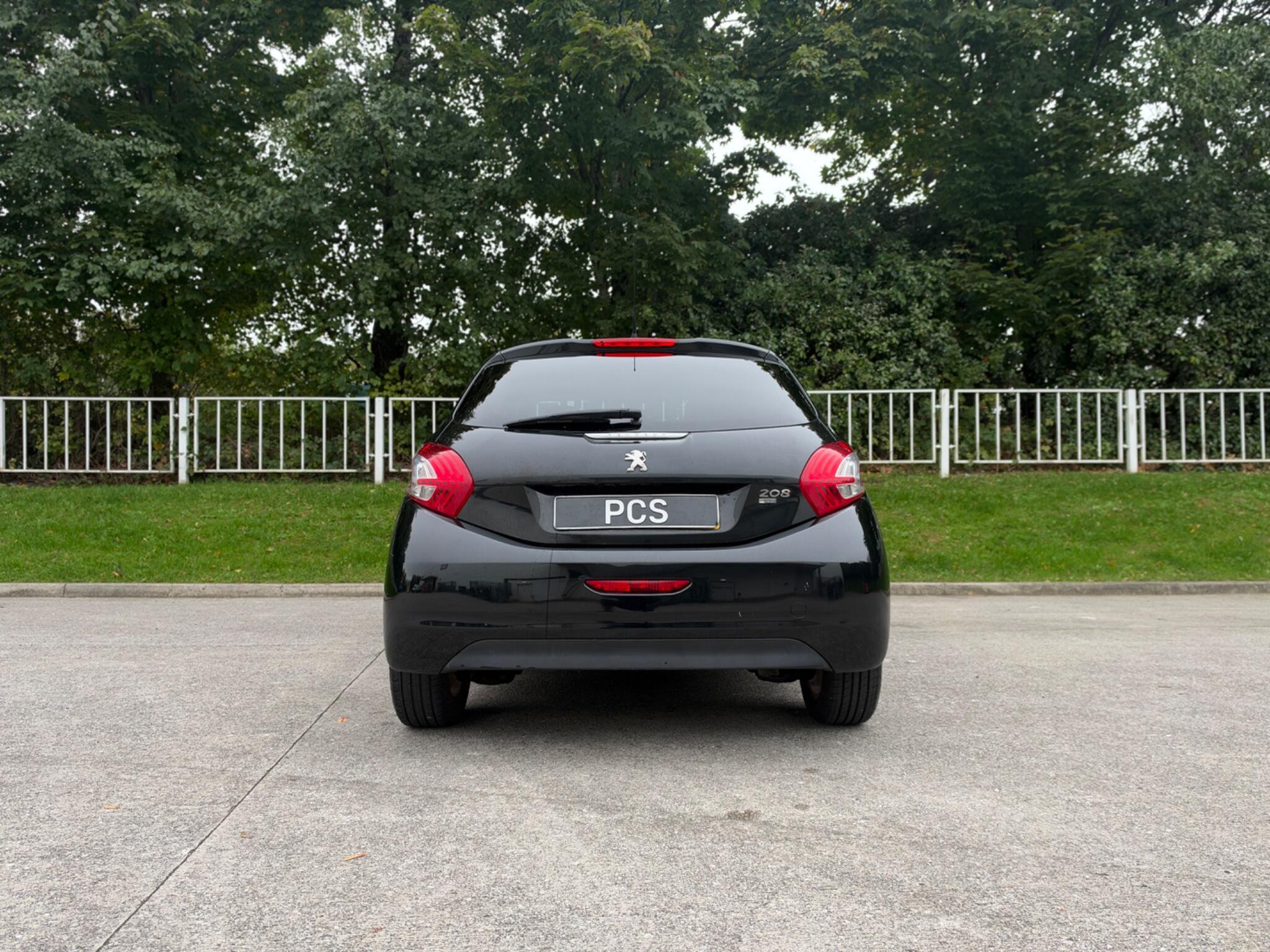Peugeot 208 - Image 7