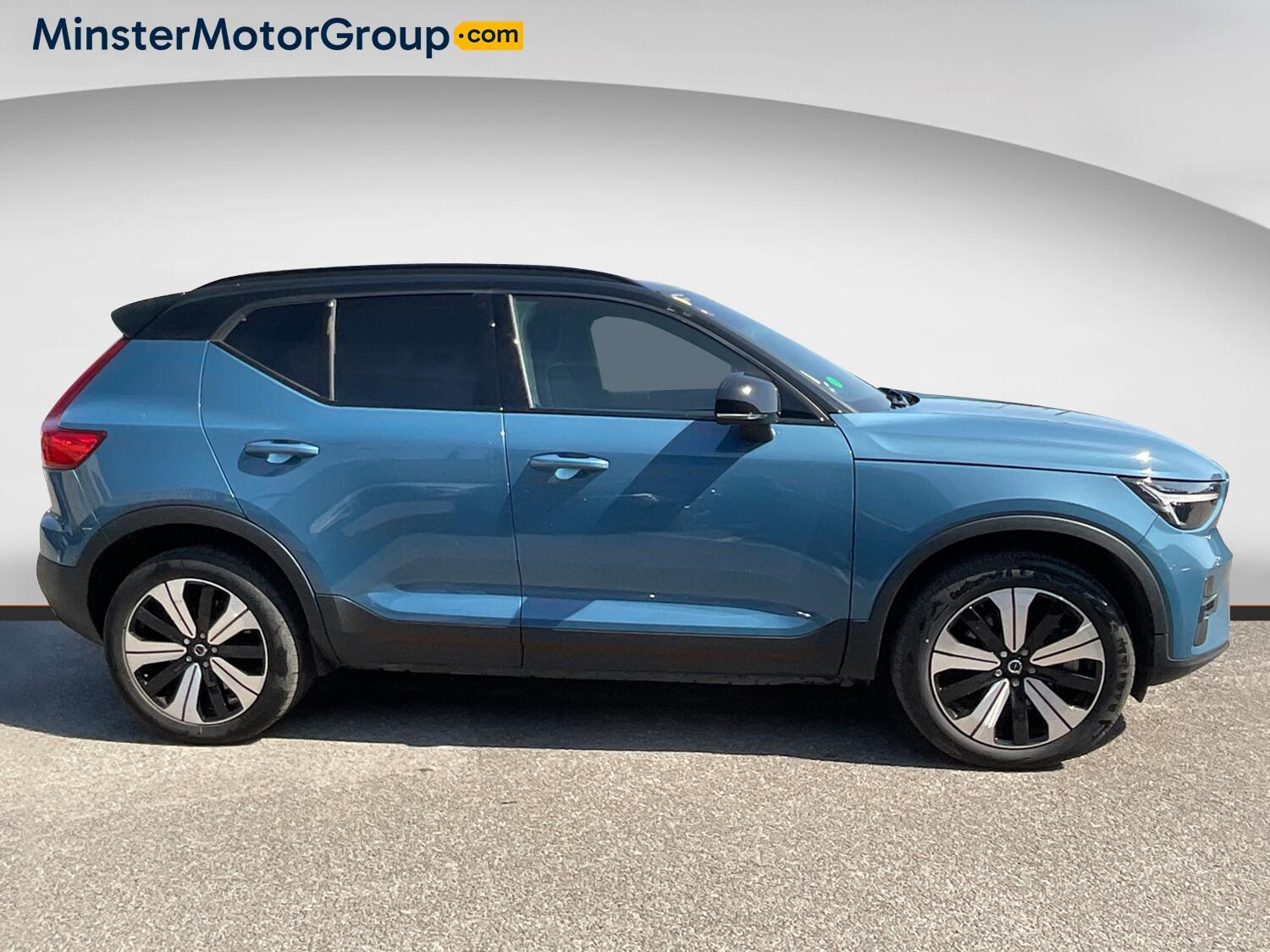 Volvo XC40 - Image 2