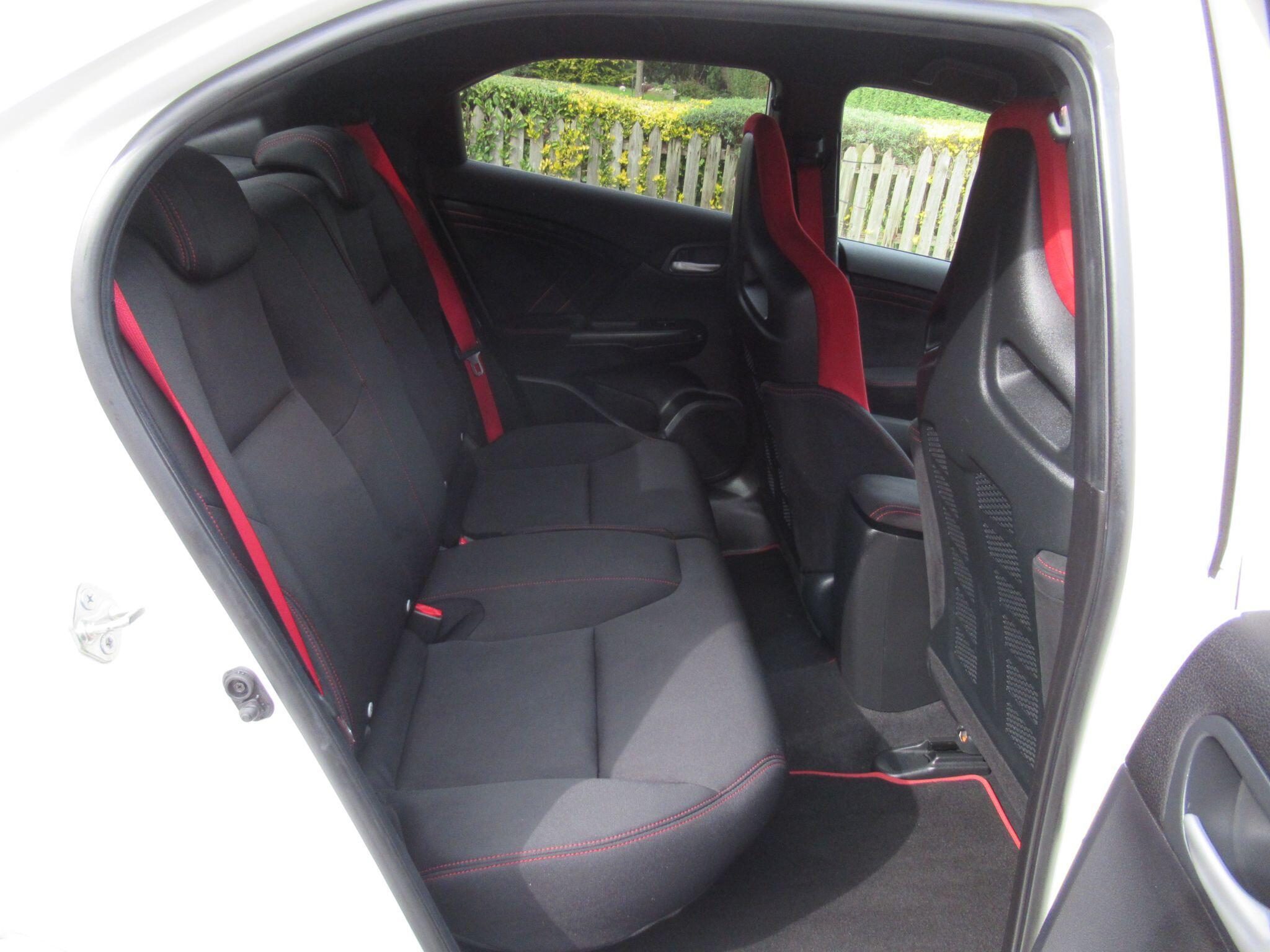 Honda Civic - Image 24