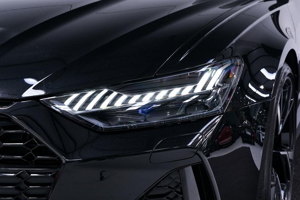 Audi Rs6 Avant - Image 8