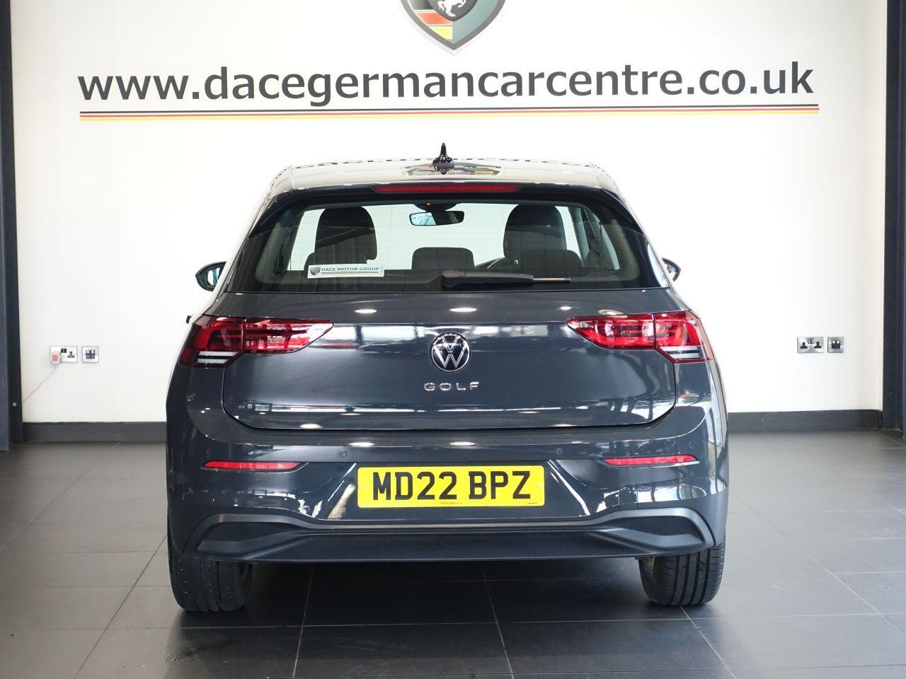 Volkswagen Golf - Image 7