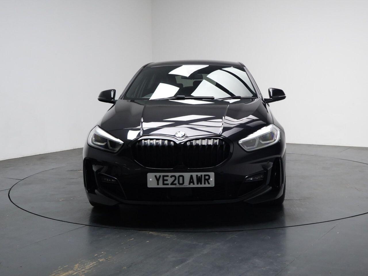 BMW 1 Series - Image 5