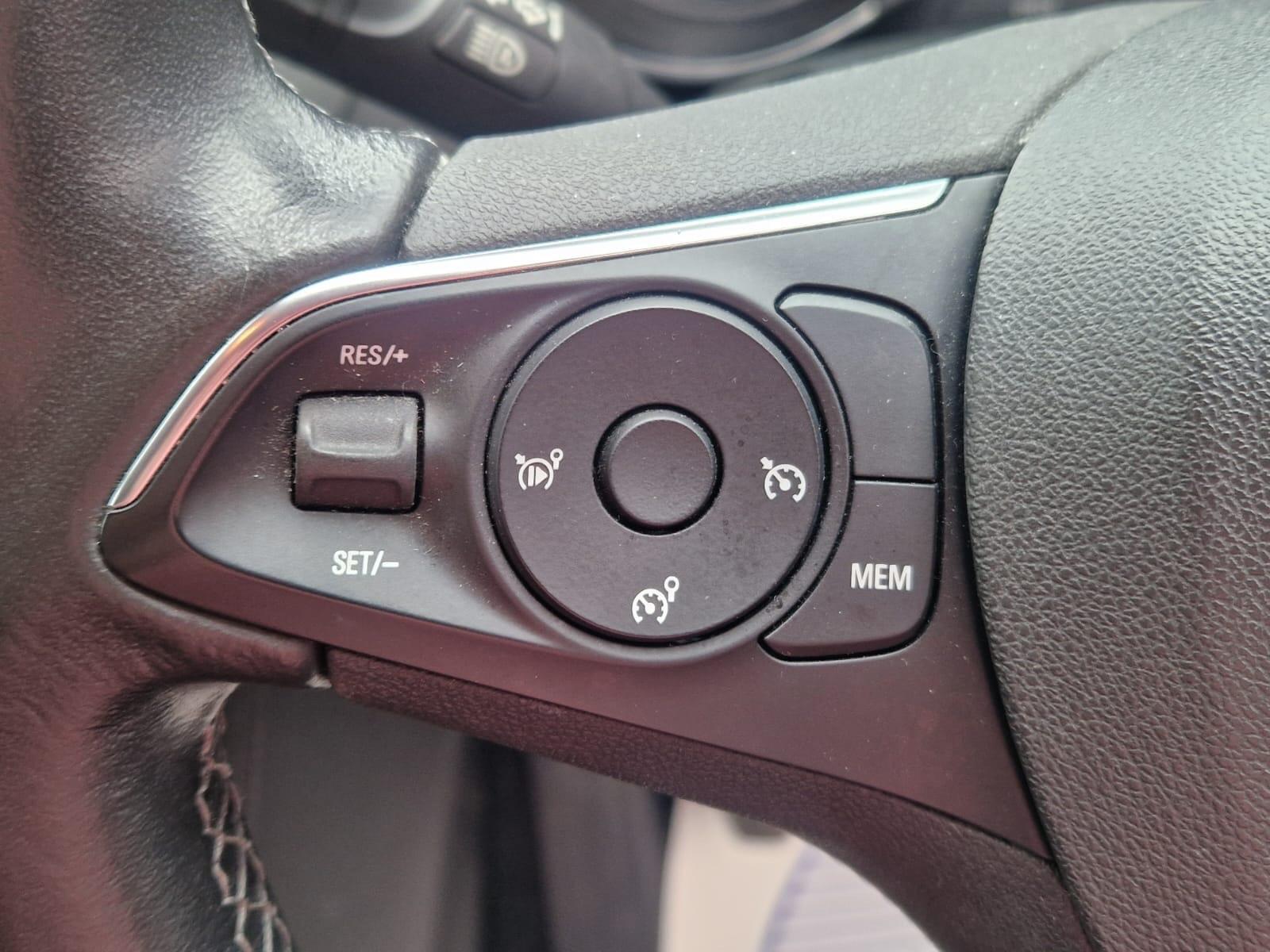 Vauxhall Grandland X - Image 43