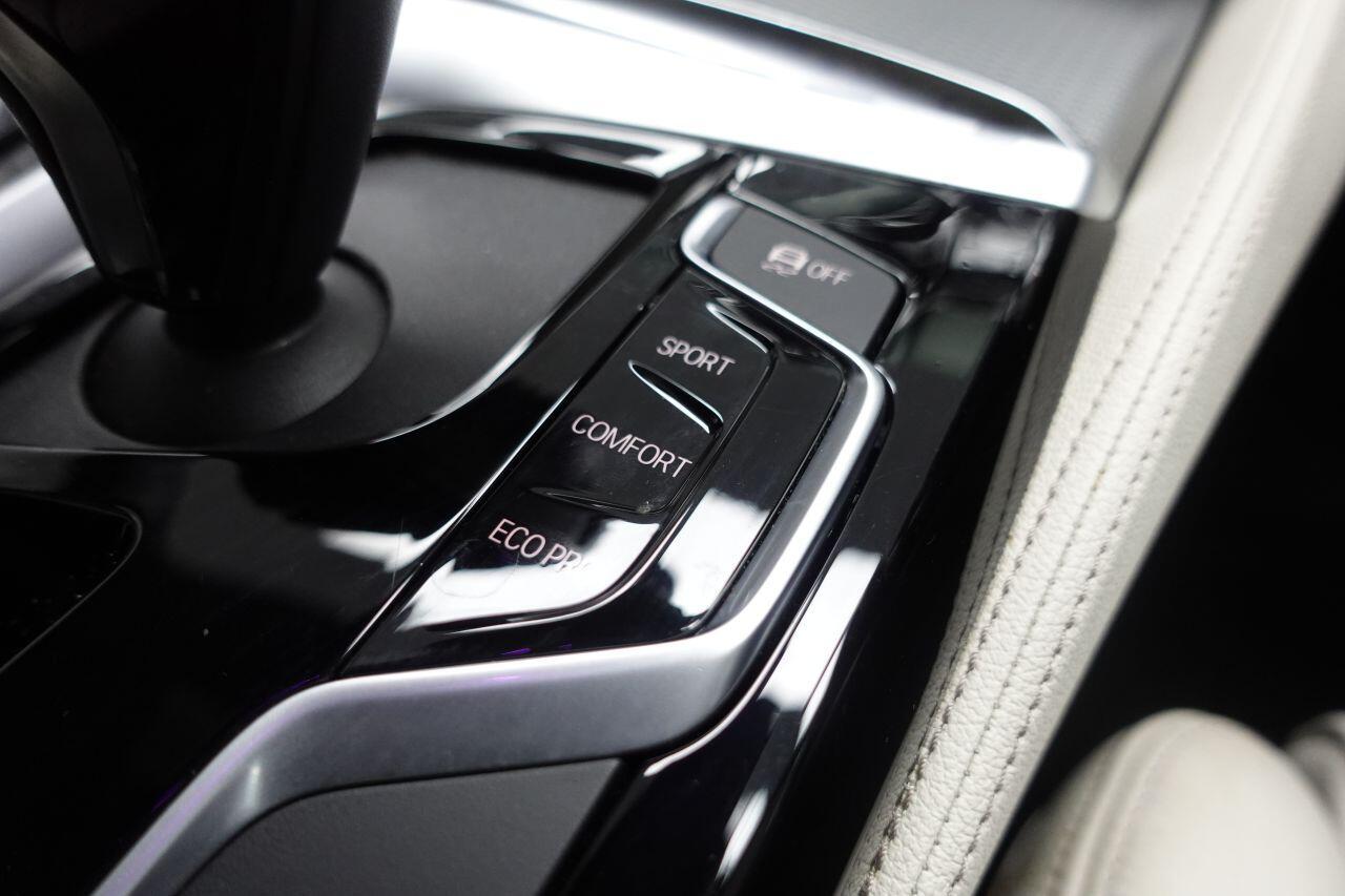 BMW 5 Series - Image 29