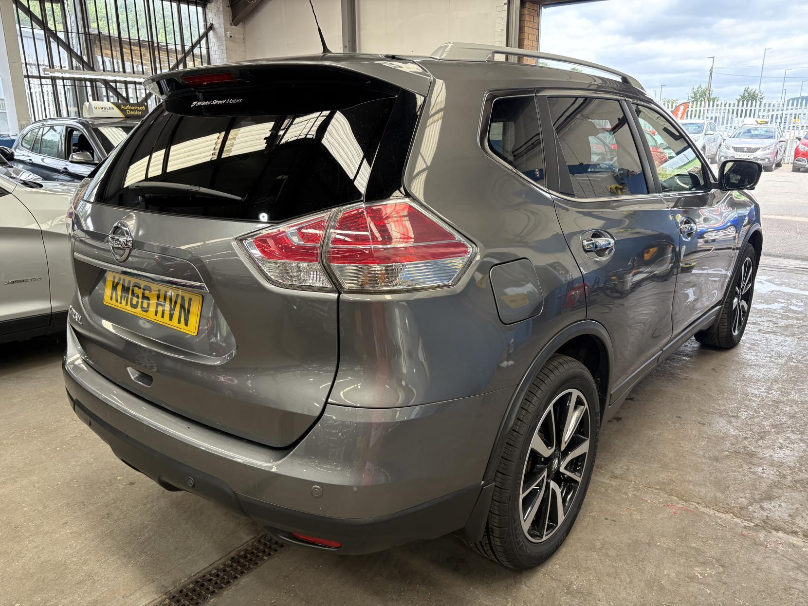 Nissan X-Trail - Image 8