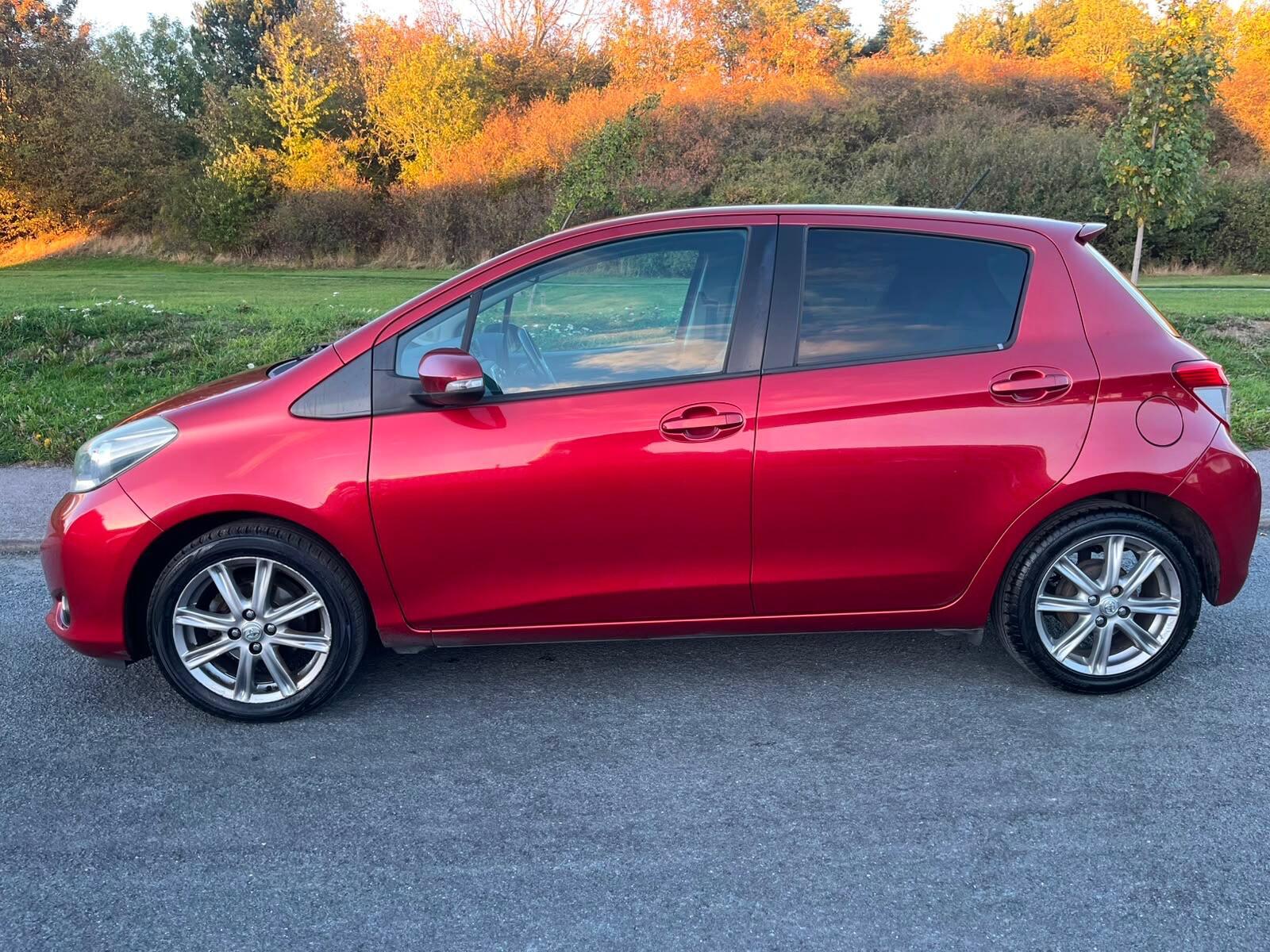 Toyota Yaris - Image 5