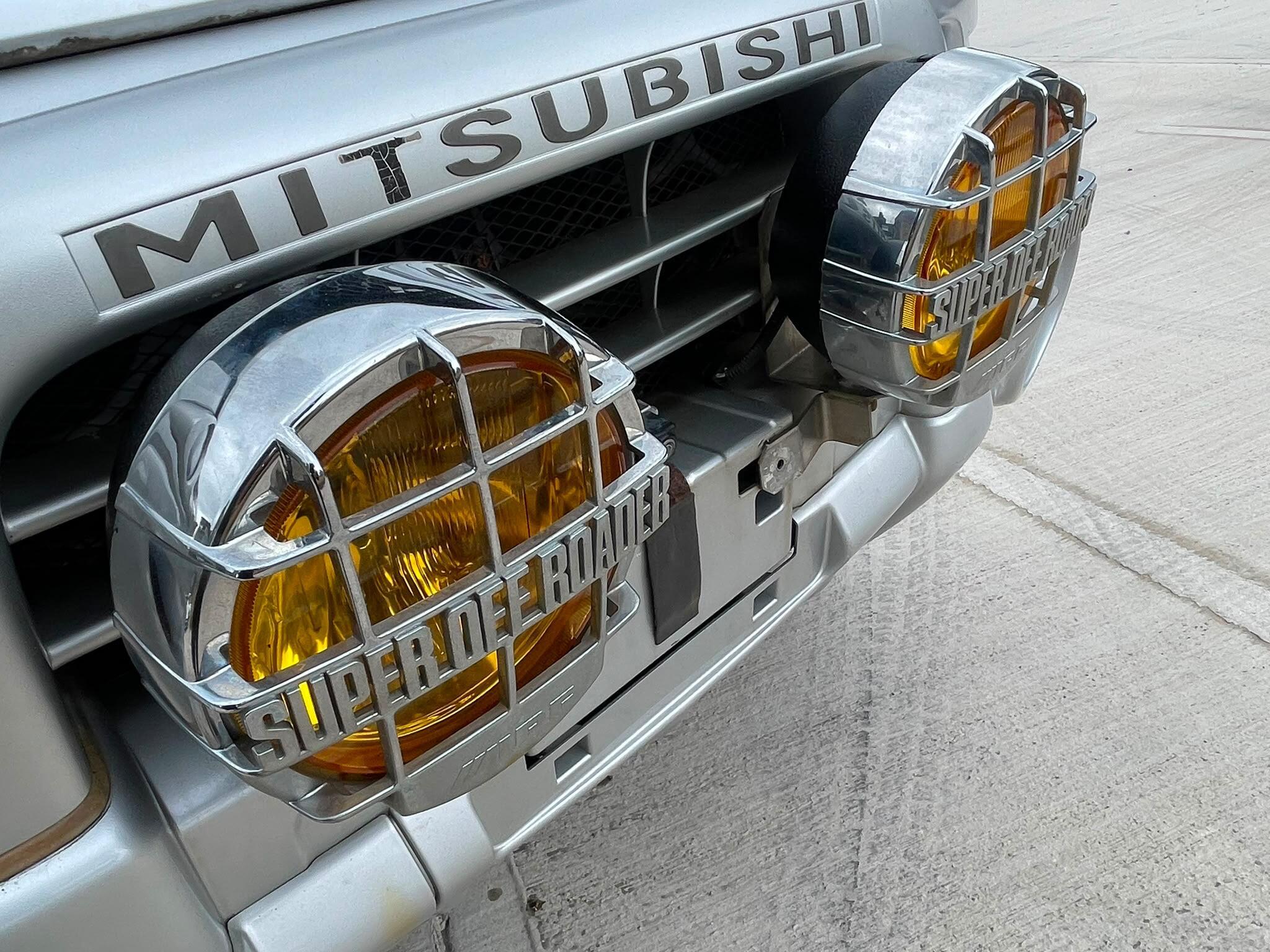 Mitsubishi Delica - Image 13