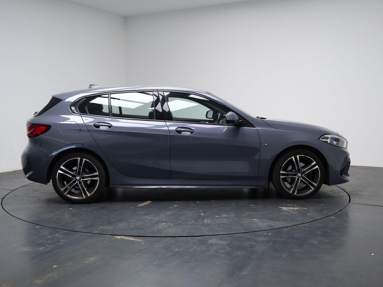 BMW 1 Series - Image 14