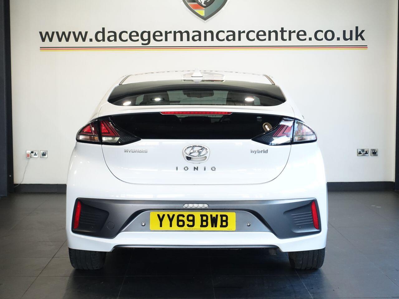 Hyundai Ioniq - Image 7