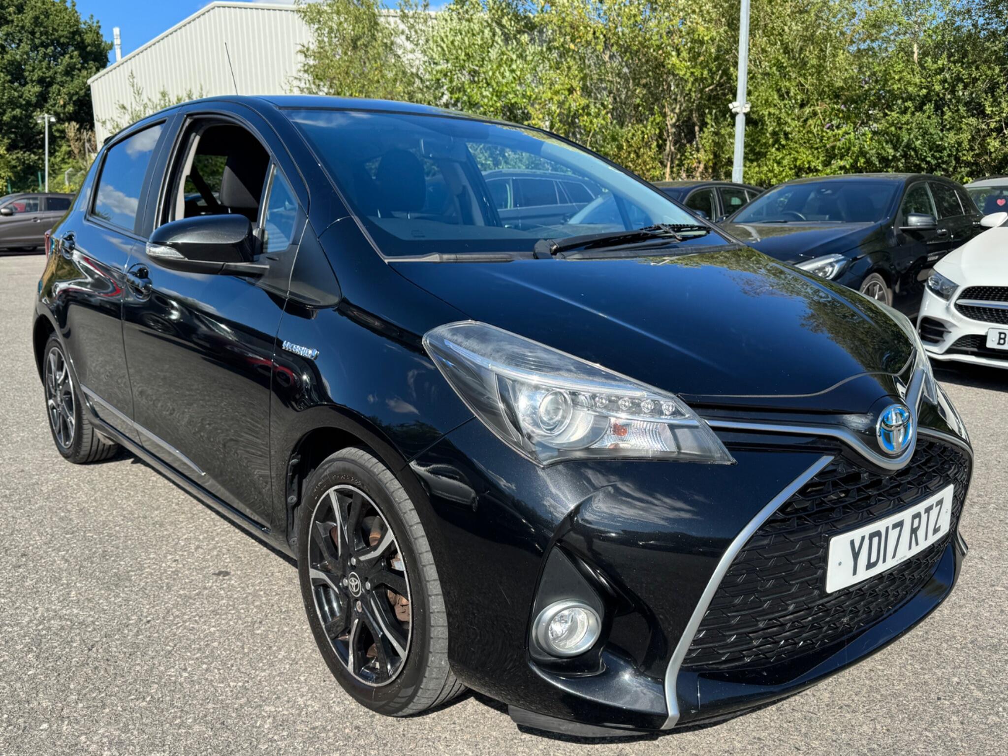 Toyota Yaris - Image 3